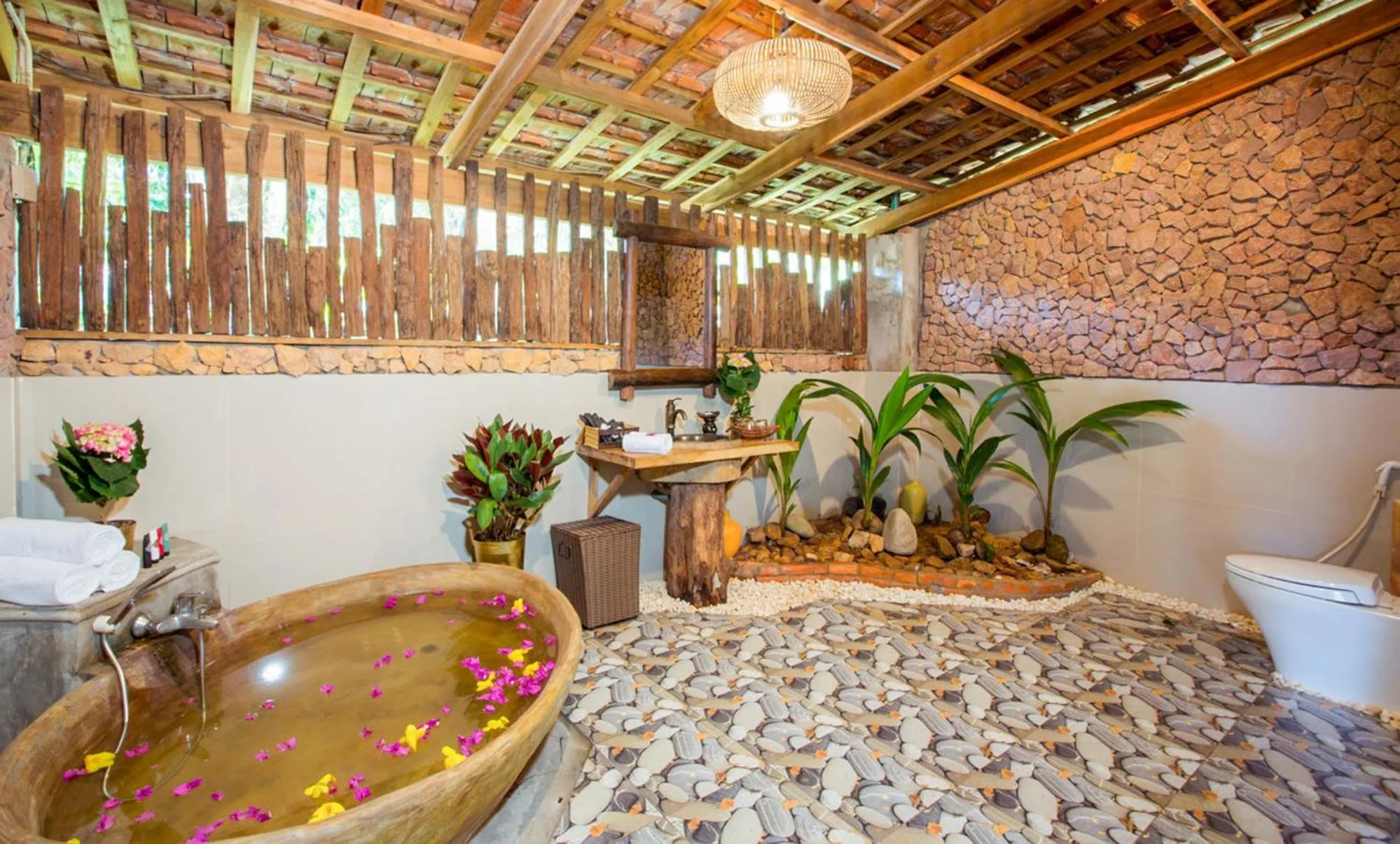 Bath in Milana Beach Resort & Spa Phú Quốc - Formely Chez Carole Beach Resort and Spa