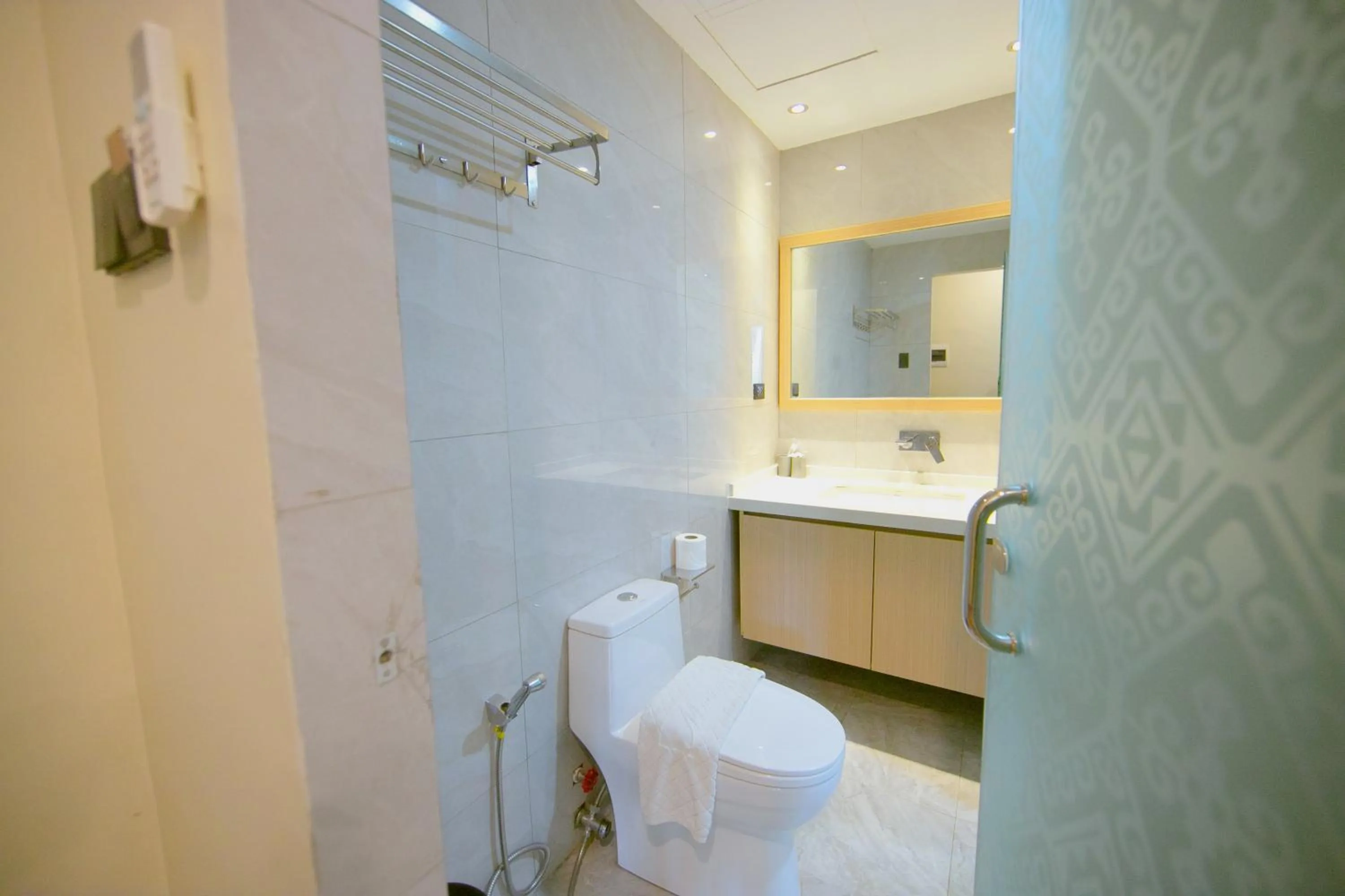 Toilet in Marianne Suites El Nido