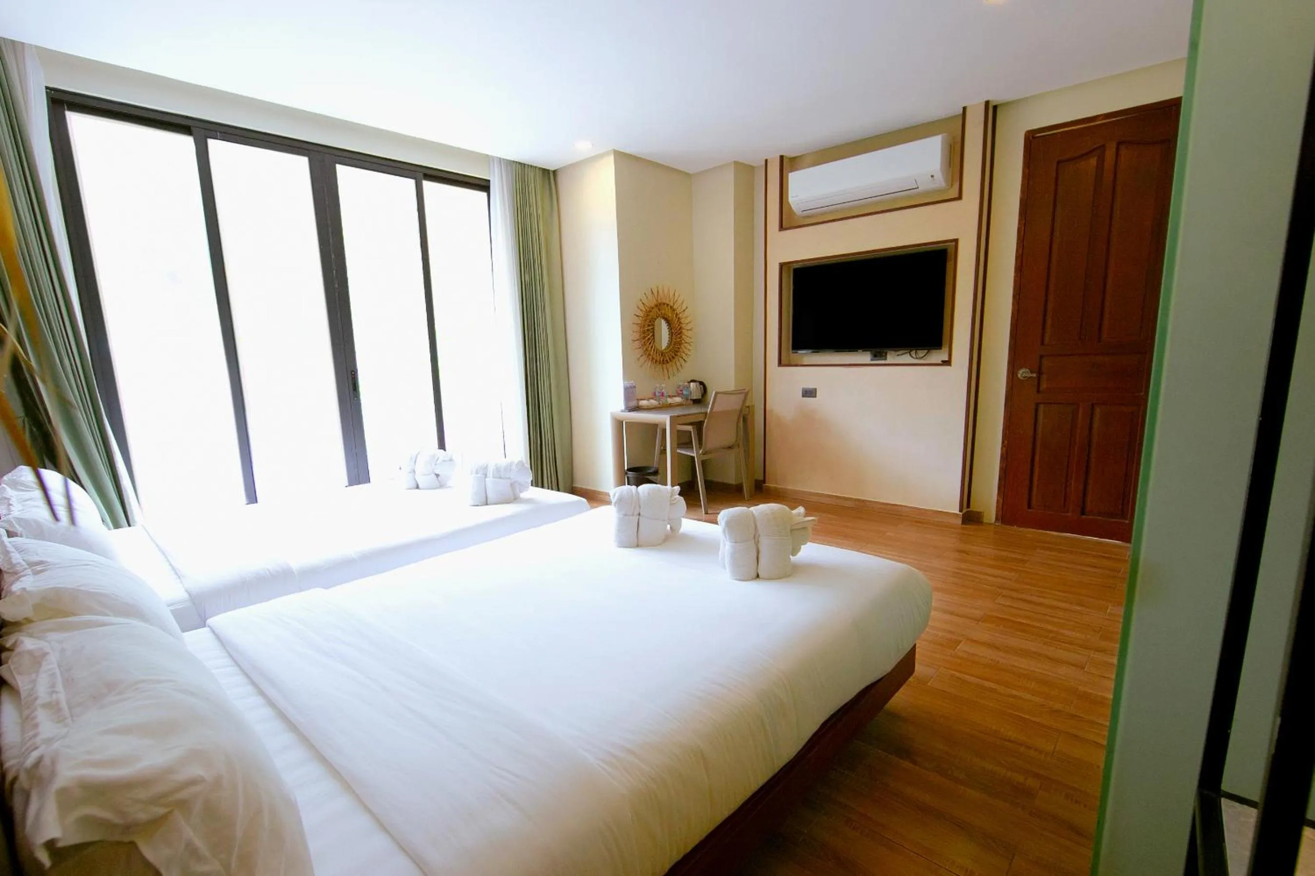 Bed in Marianne Suites El Nido