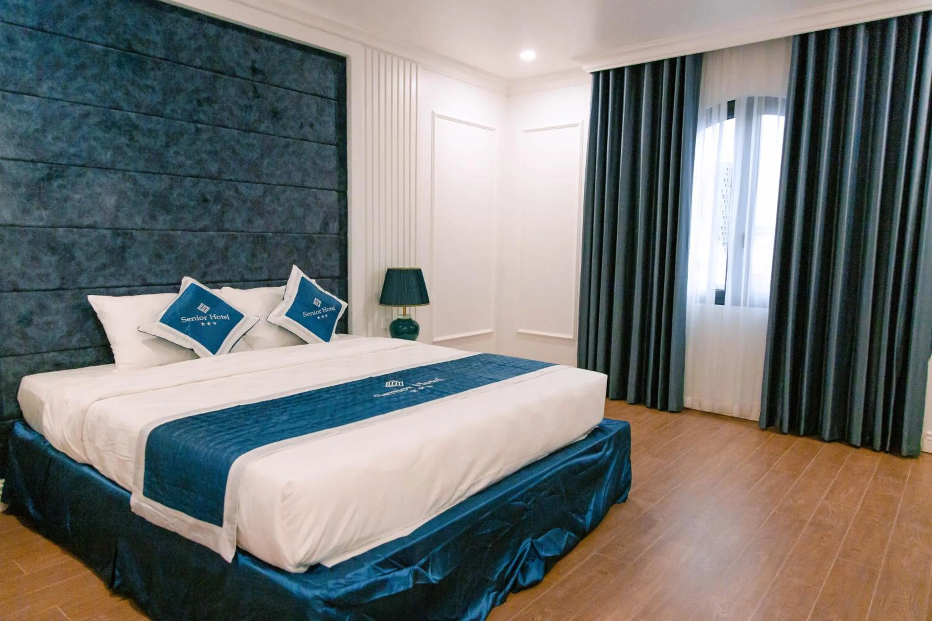 Photo of the whole room, Bed in Senior Hotel 2