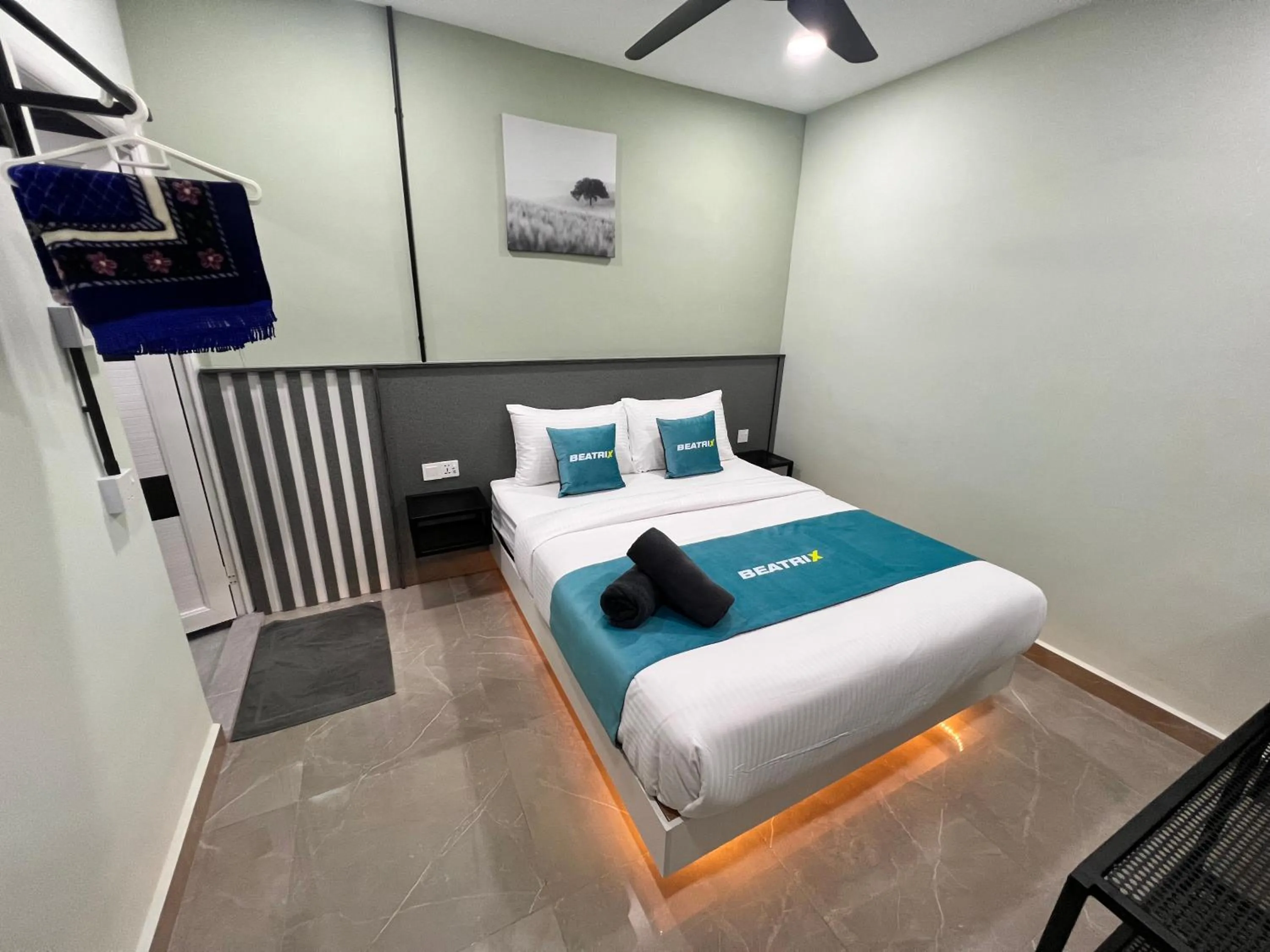 Bed in BEATRIX HOTEL