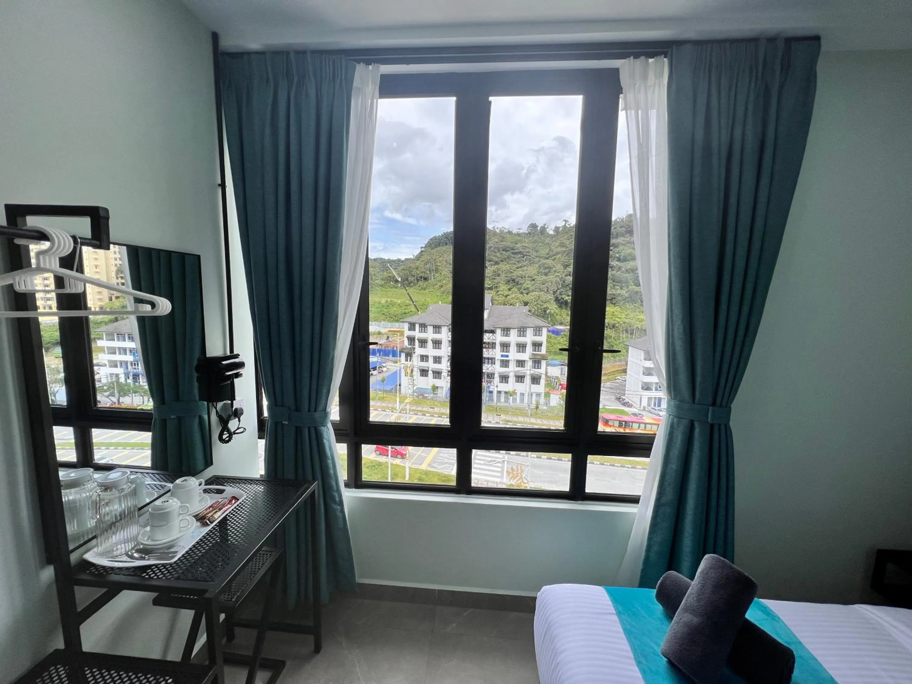 View (from property/room), Bed in BEATRIX HOTEL