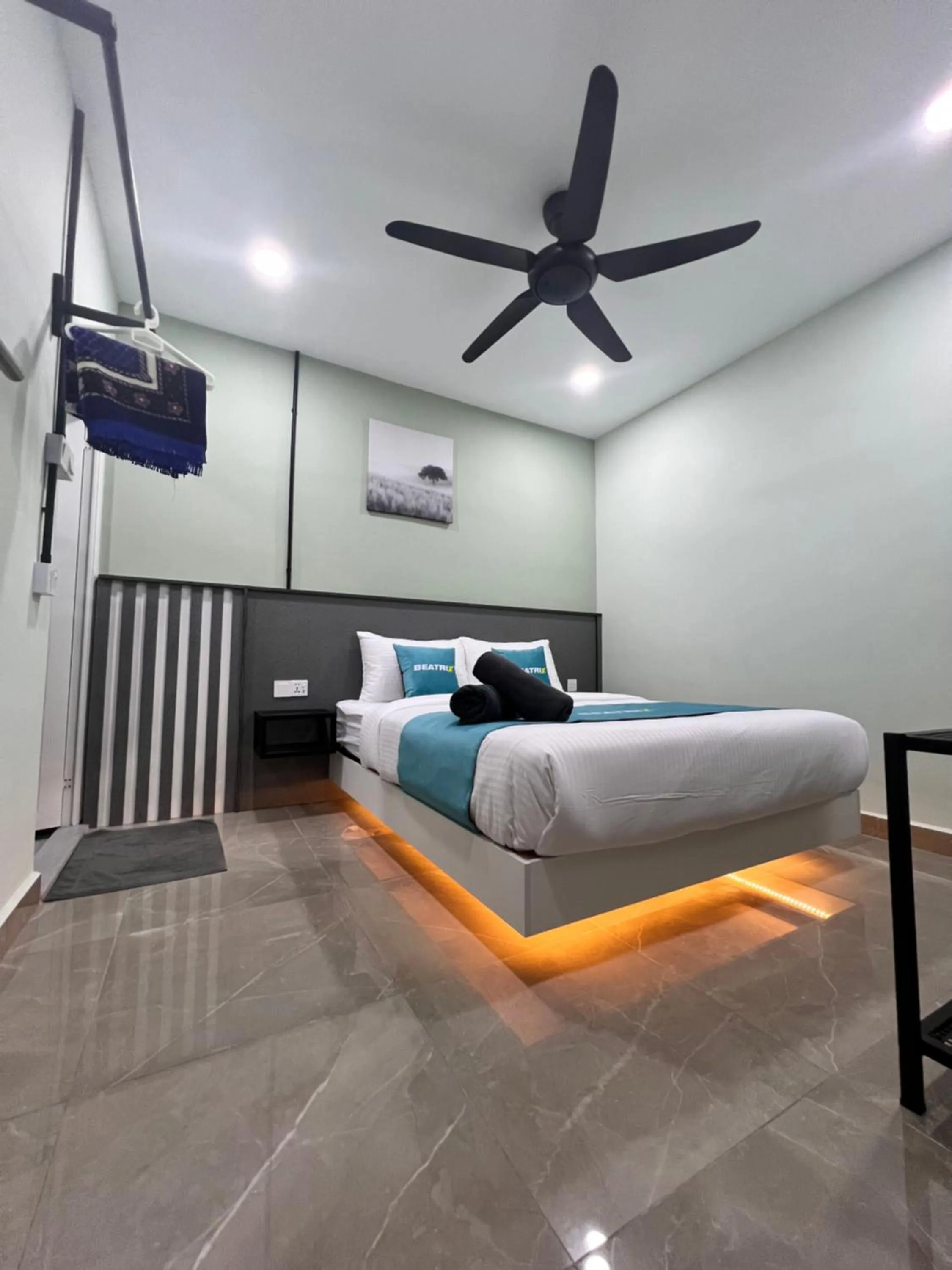 Bed in BEATRIX HOTEL