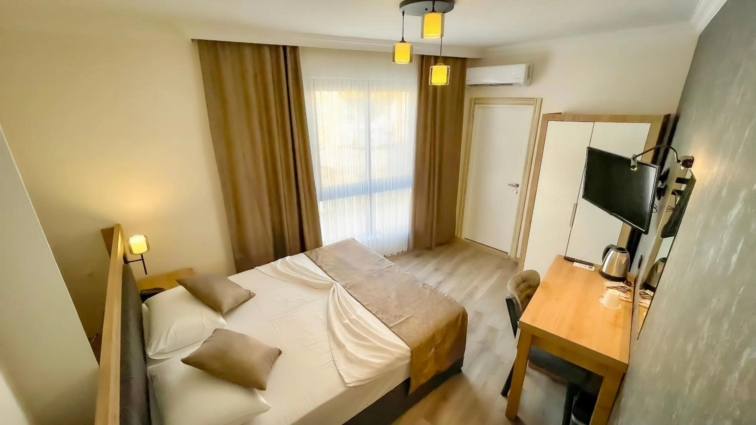 Bed in Bloomtalya Hotel