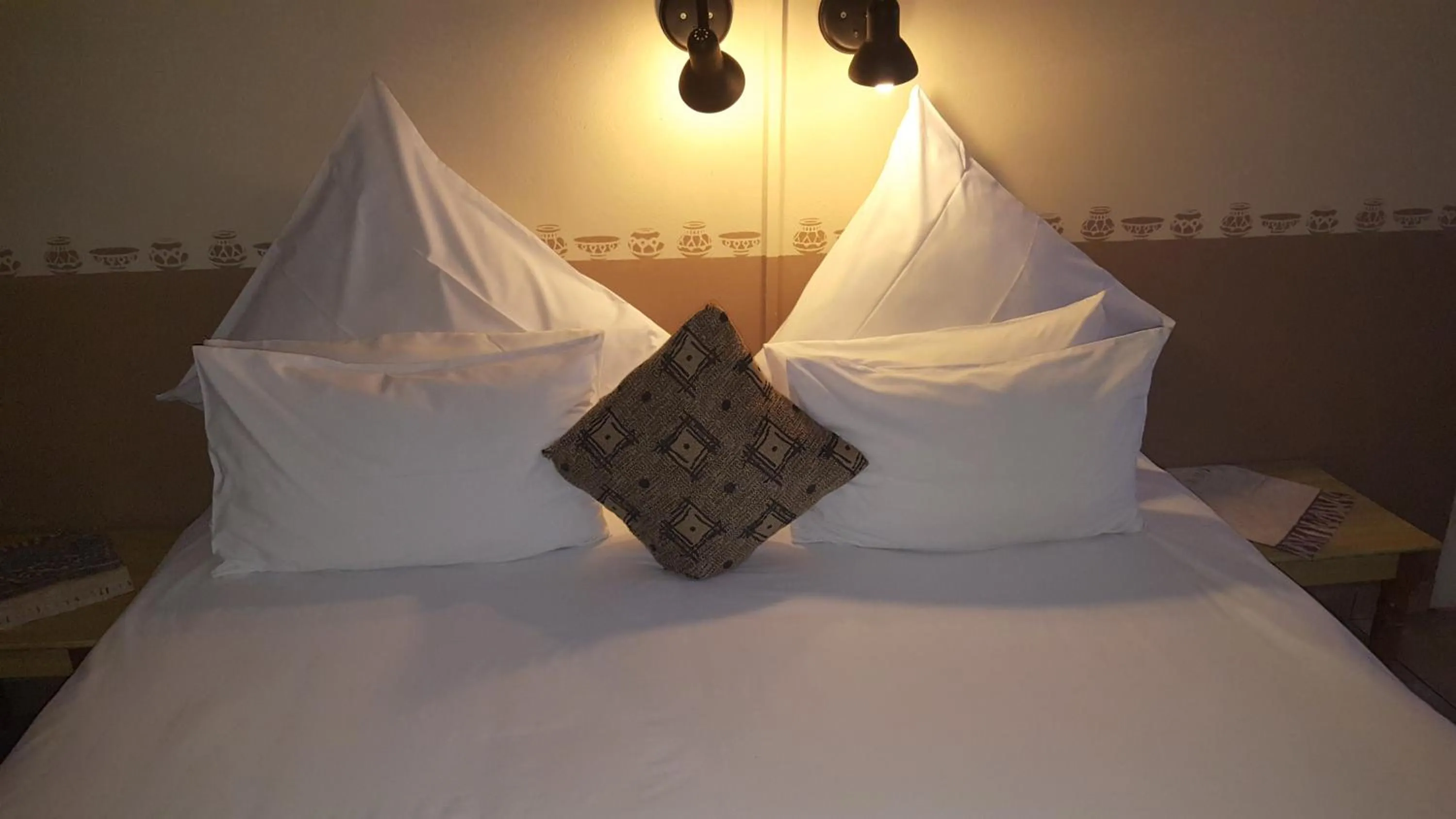 Bed in African Sky Guest House