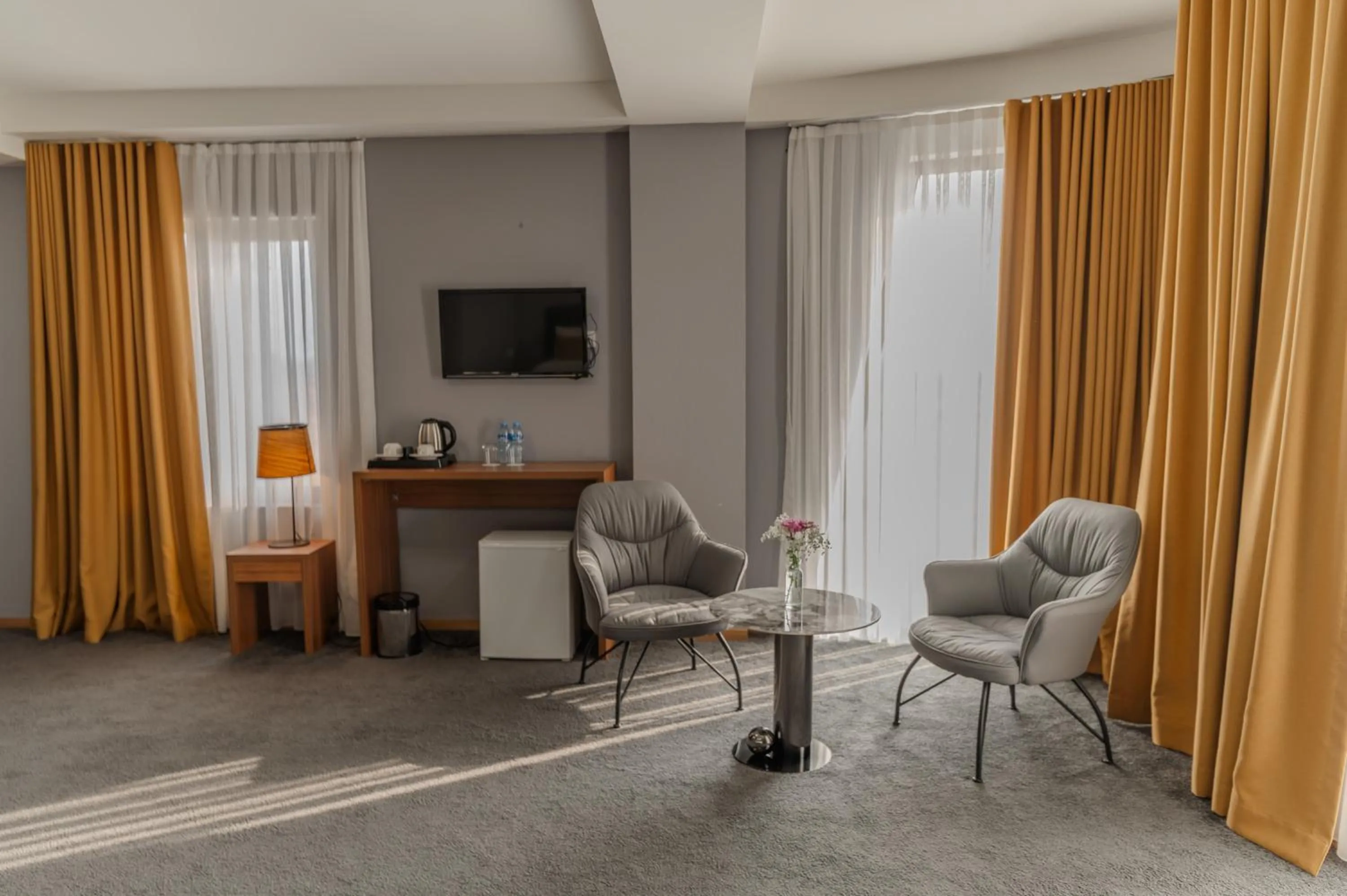 Seating area in Burki Castle & Cellar