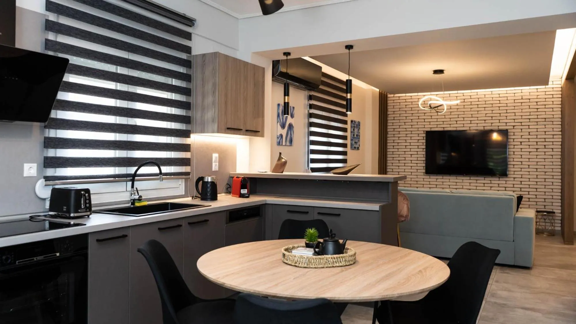 Two-Bedroom Apartment in Mythic Meteora