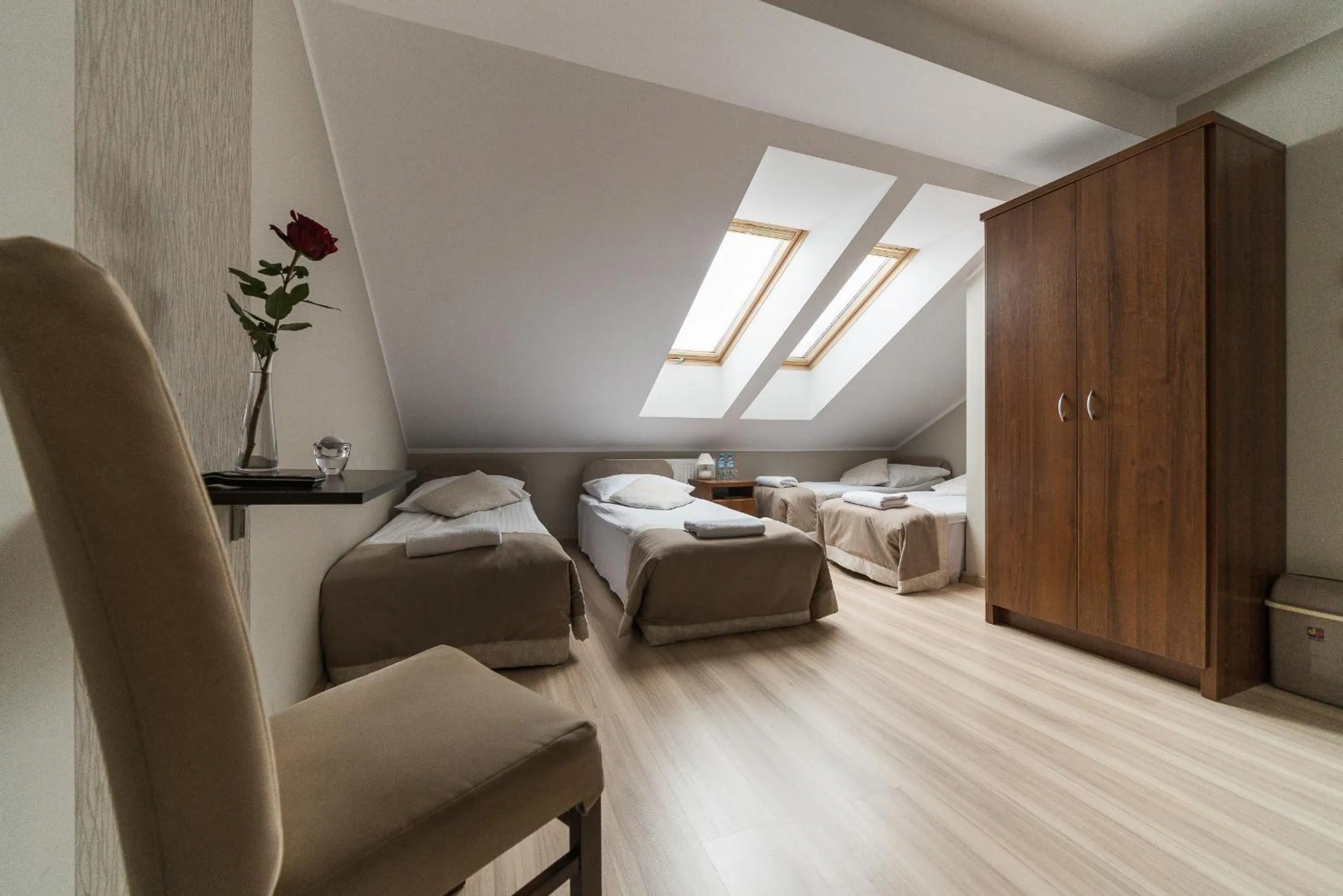 Photo of the whole room, Bed in Dworek Rajska Góra