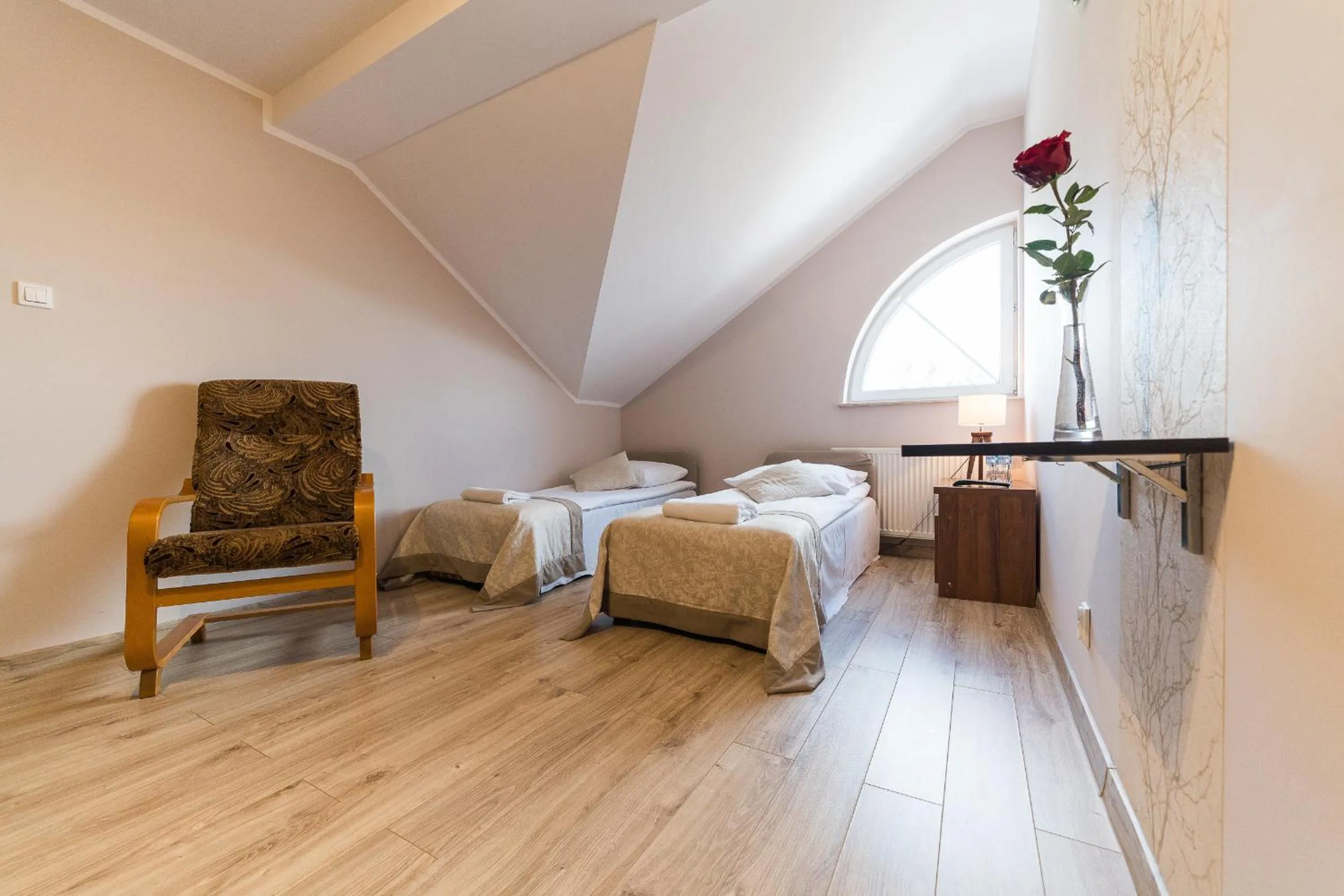 Photo of the whole room, Bed in Dworek Rajska Góra