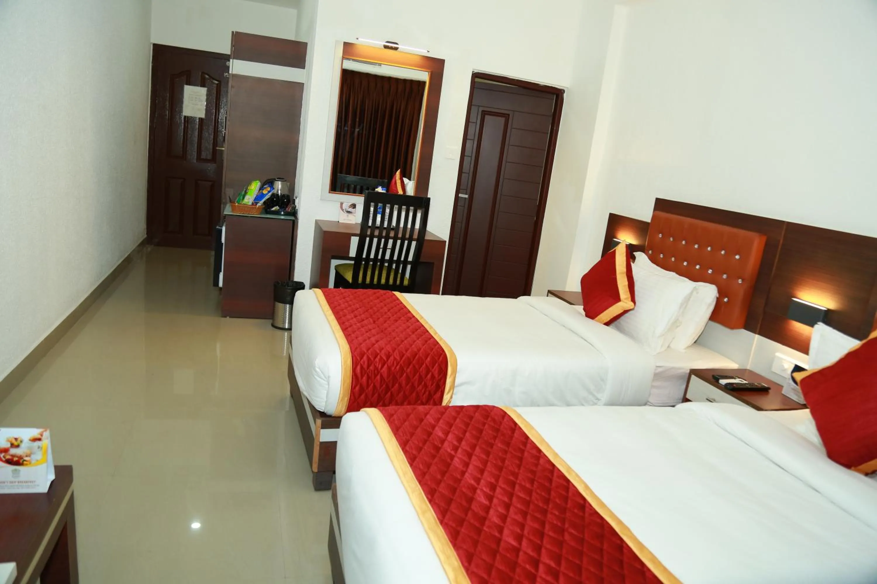 Bed in Hotel Idukki Castle