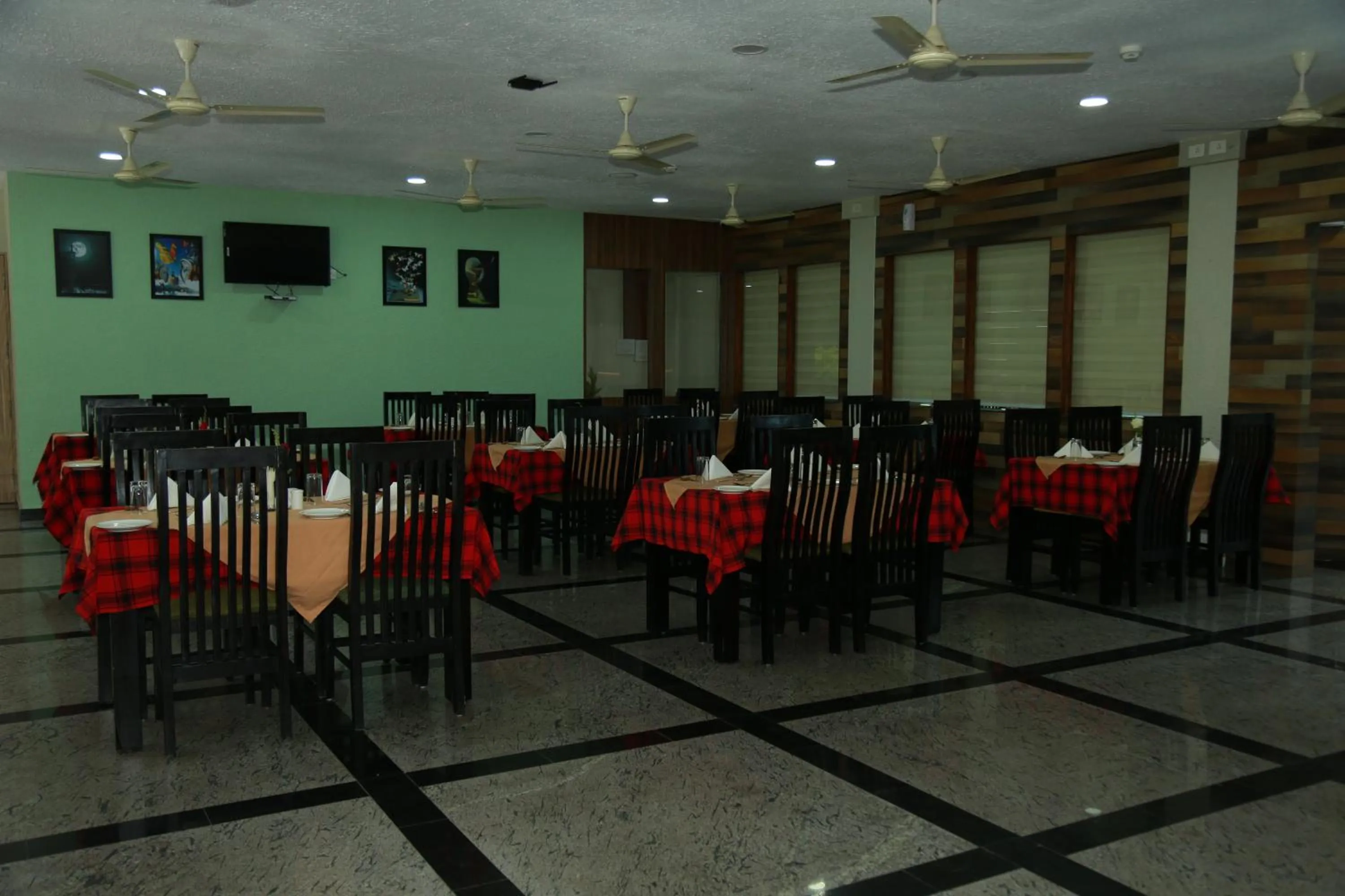 Banquet/Function facilities in Hotel Idukki Castle