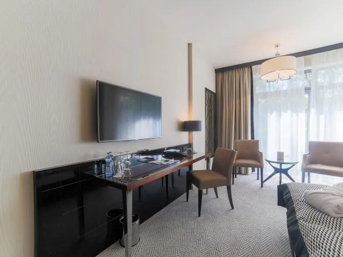 Day in Diune Apartment