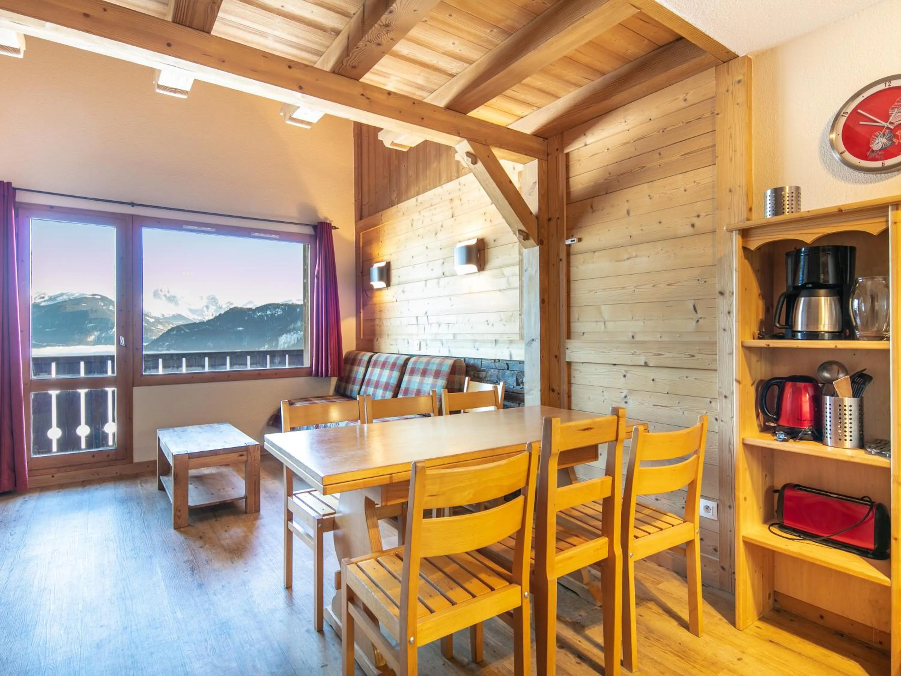 Dining area in Vacancéole - Résidence Le Sappey - Doucy