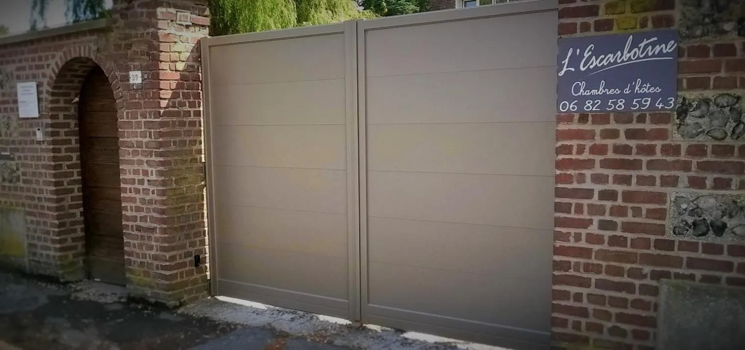 Day in L'Escarbotine