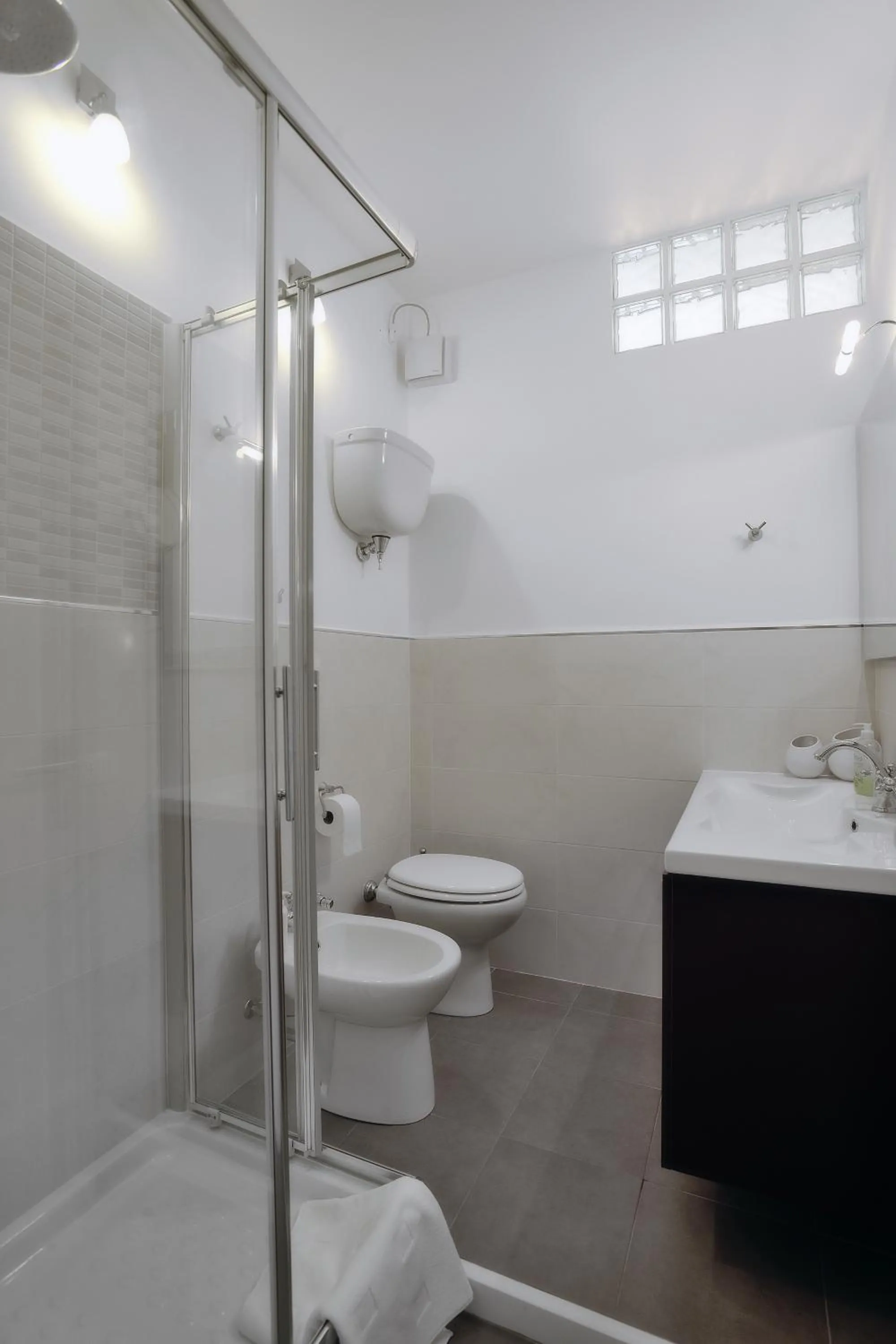 Shower in Casarimidia