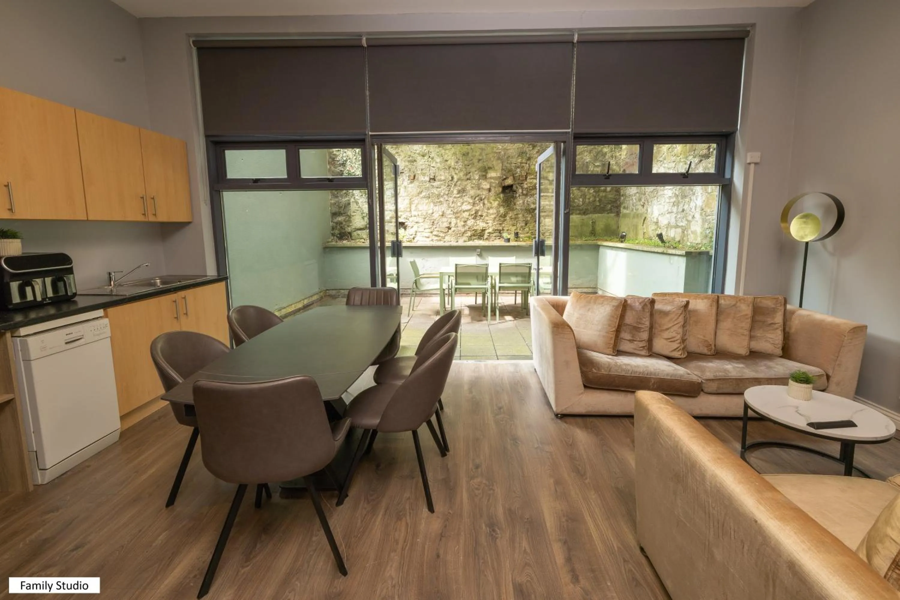 Inner courtyard view in Madison House