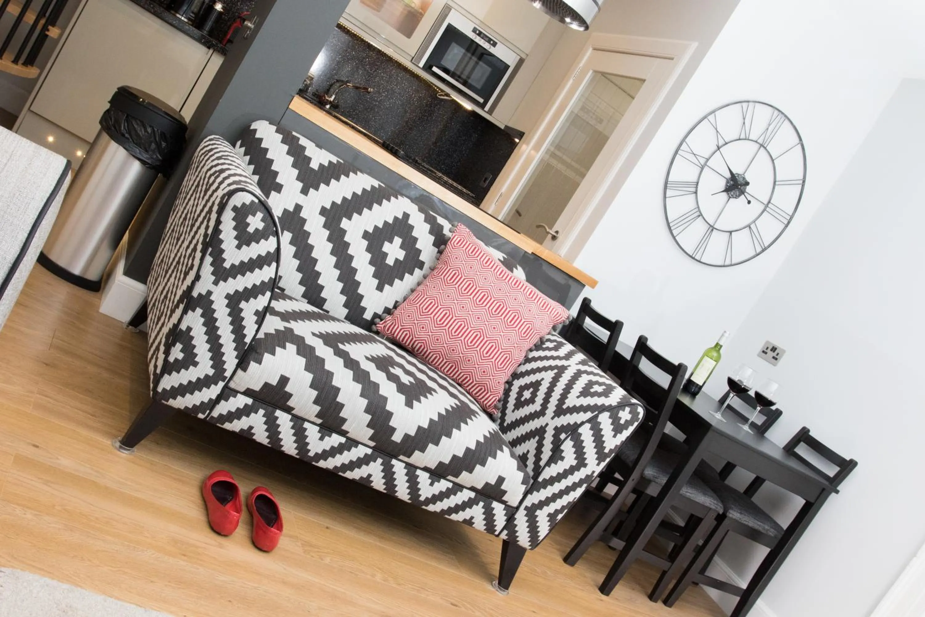 Seating area in The Glenmoriston Townhouse Hotel