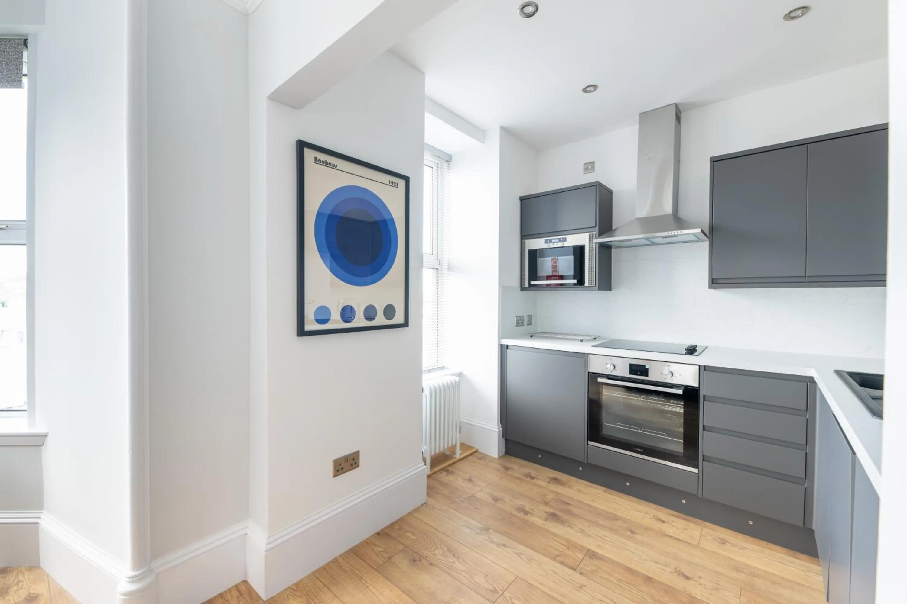 The Glenmoriston Townhouse Hotel