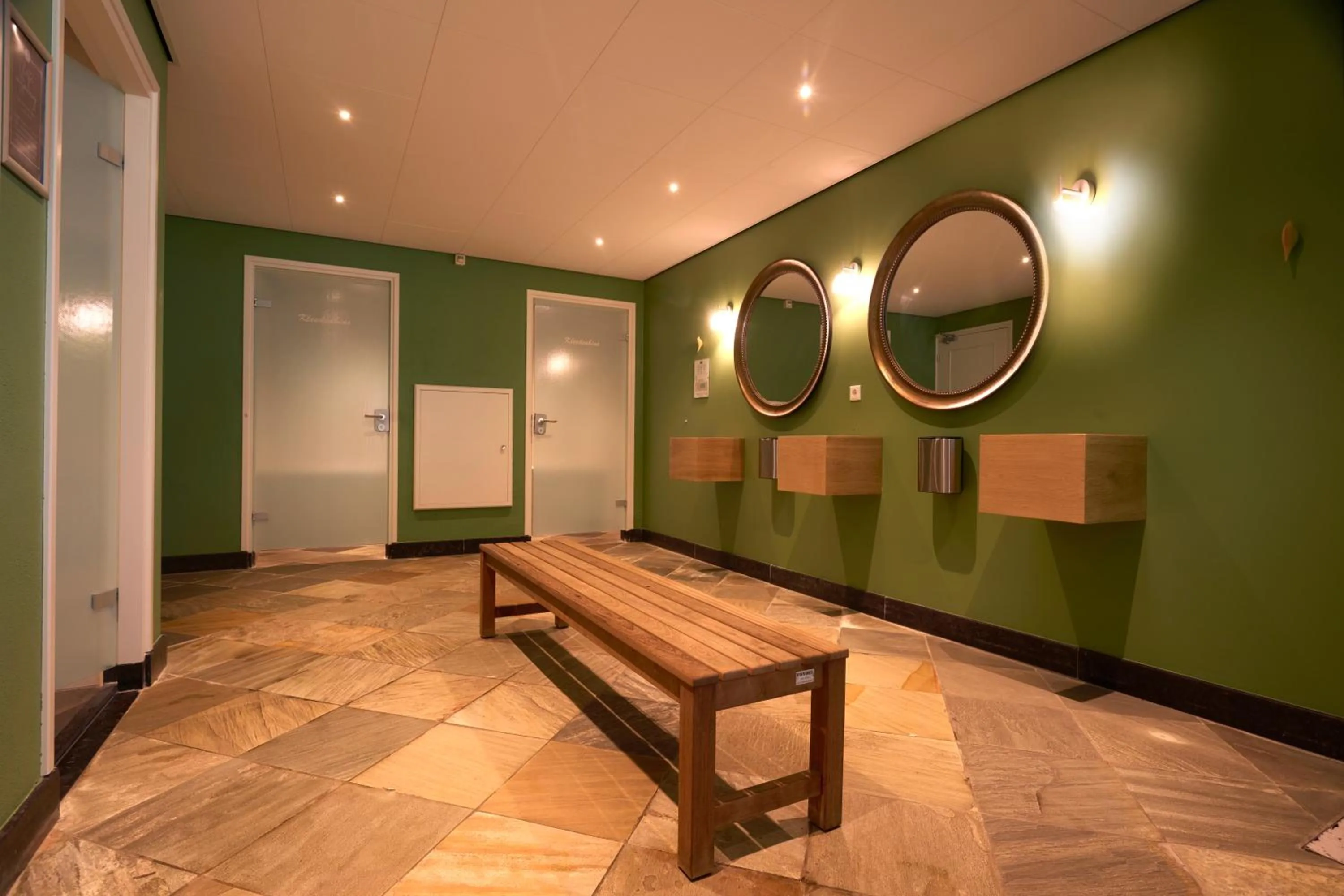 Swimming pool in Landgoed De Holtweijde