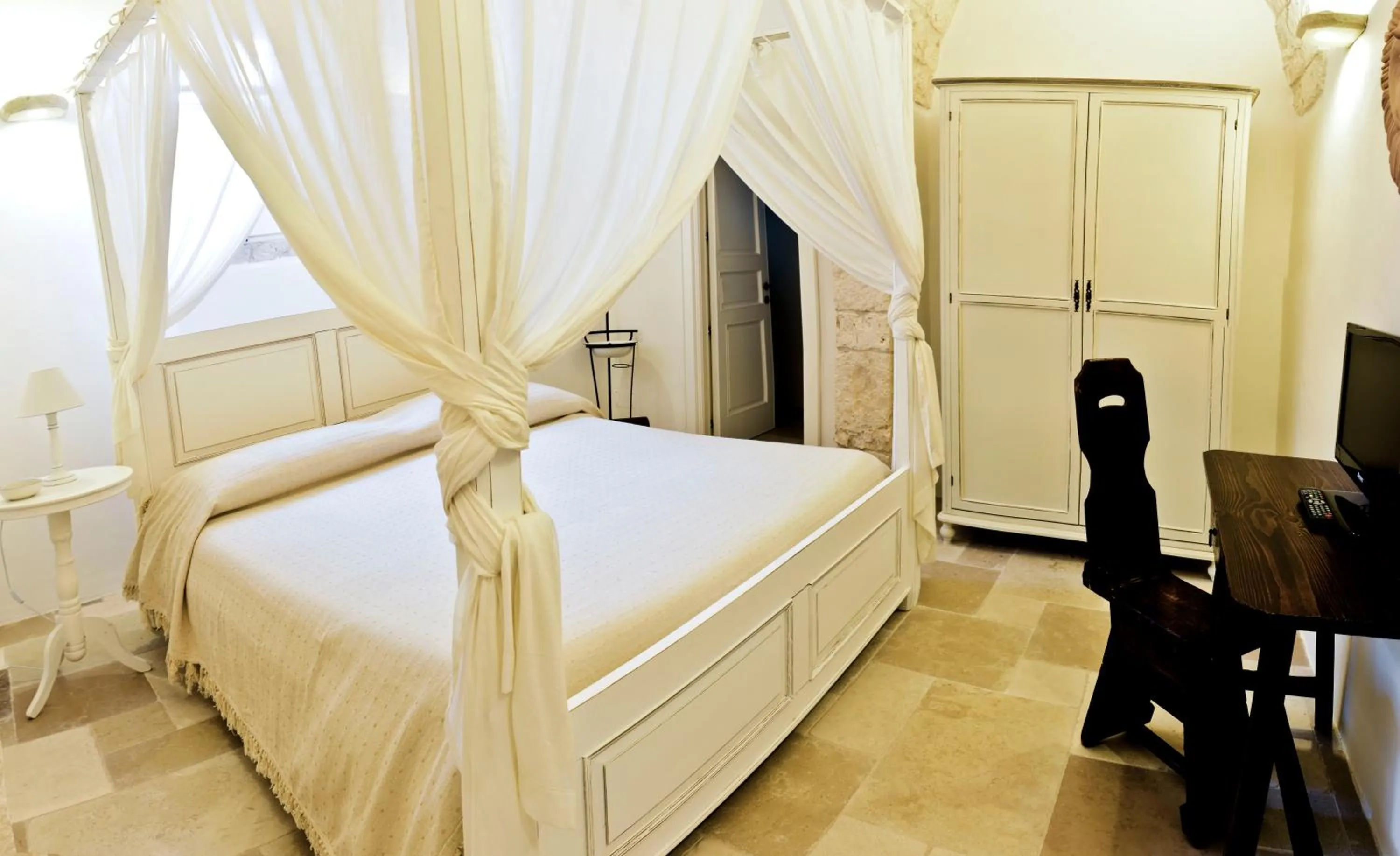 Bed in La Vecchia Tabaccheria B&B