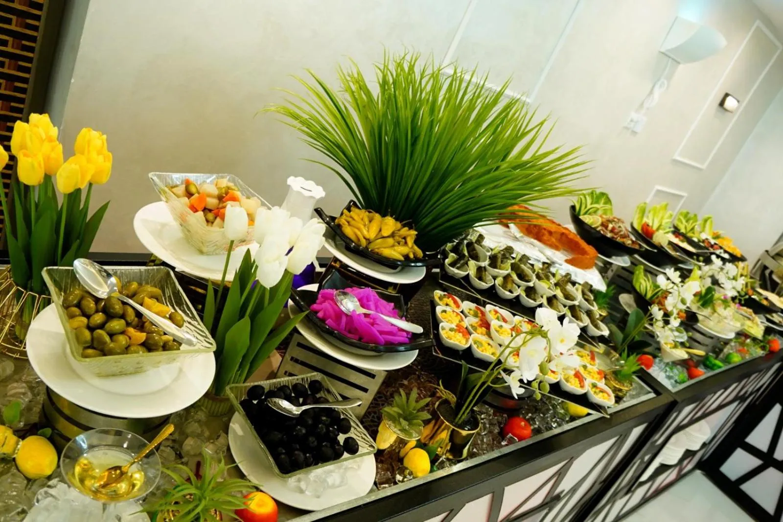 Restaurant/places to eat in Kaya Hotel Amman