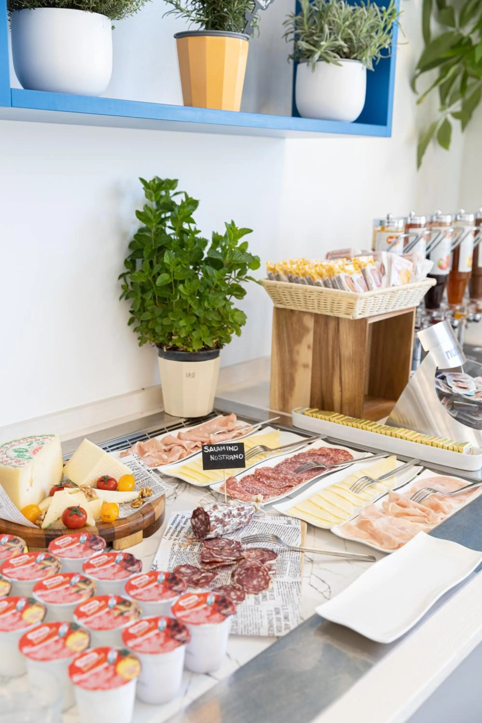 Buffet breakfast in Hotel Majorca