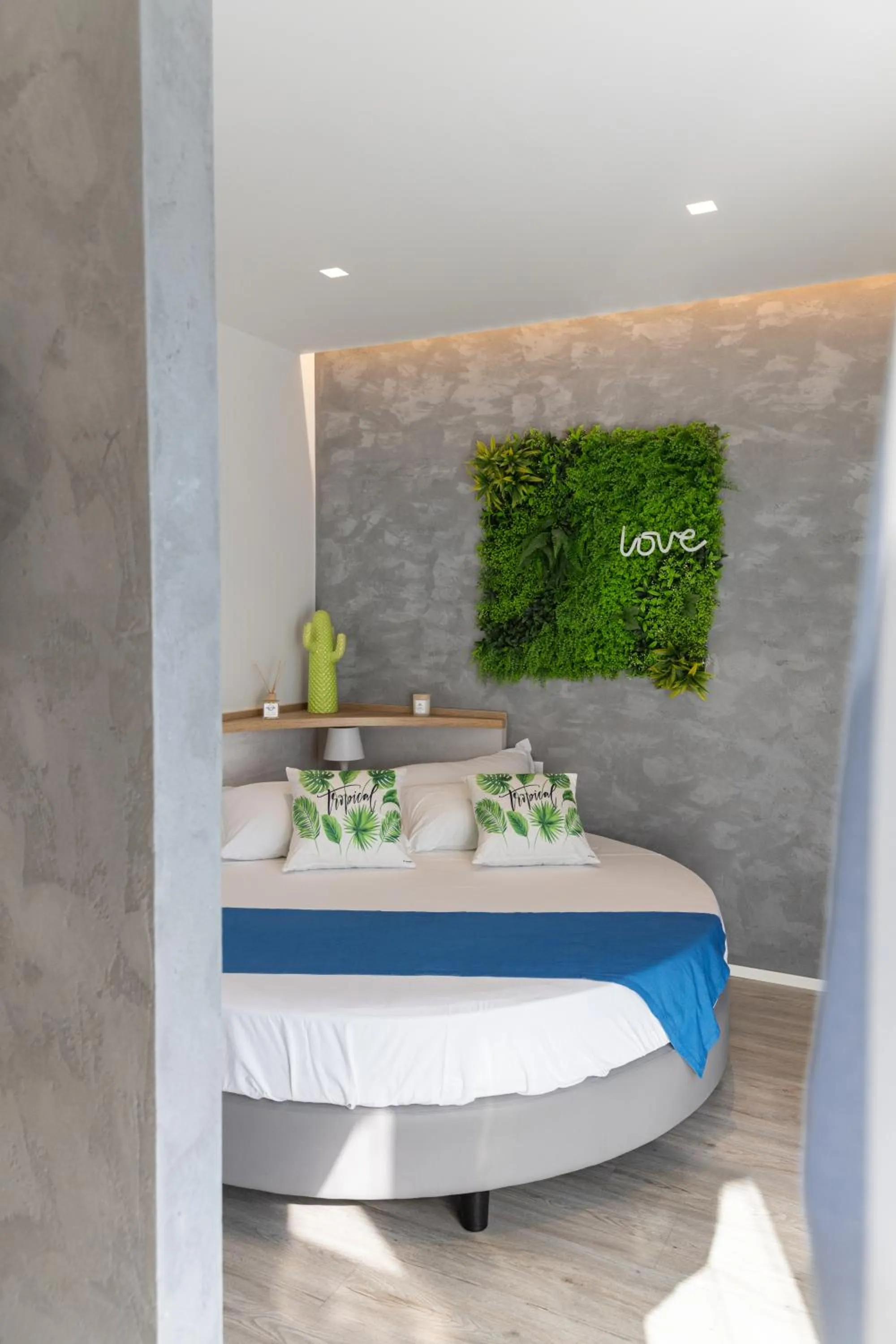 Bedroom in Hotel Majorca