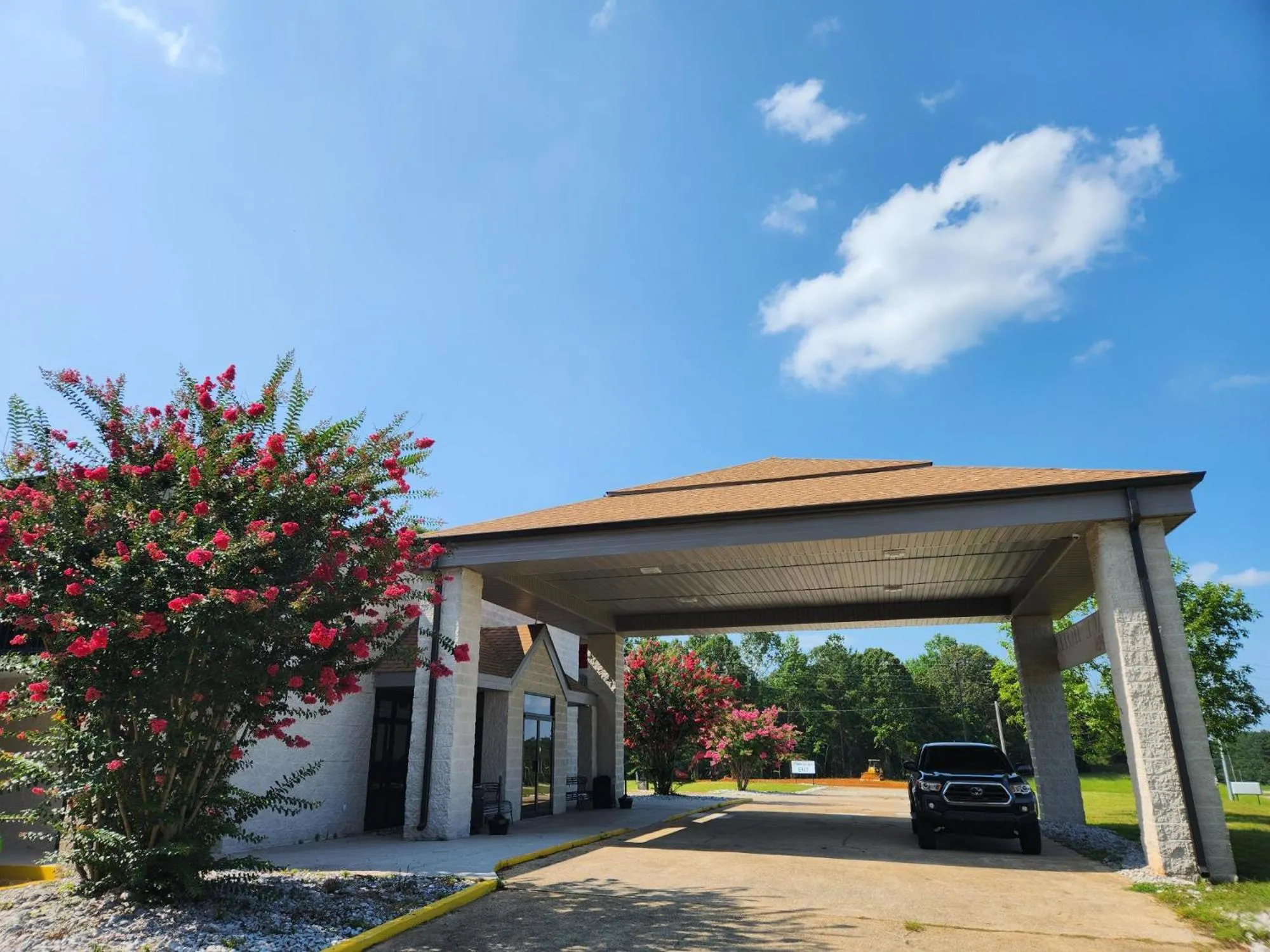 Property building in Heritage Place Hotel