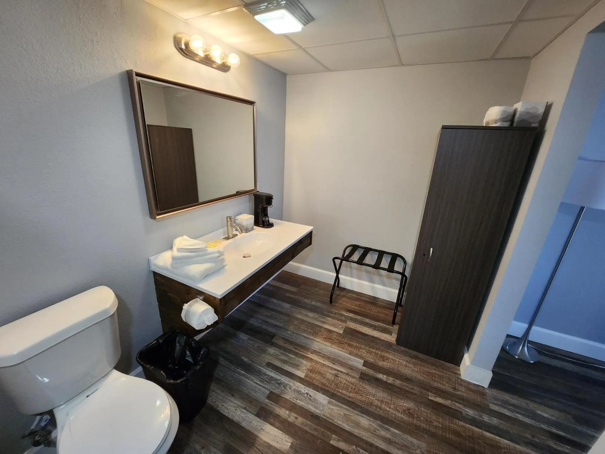 Bathroom in Heritage Place Hotel