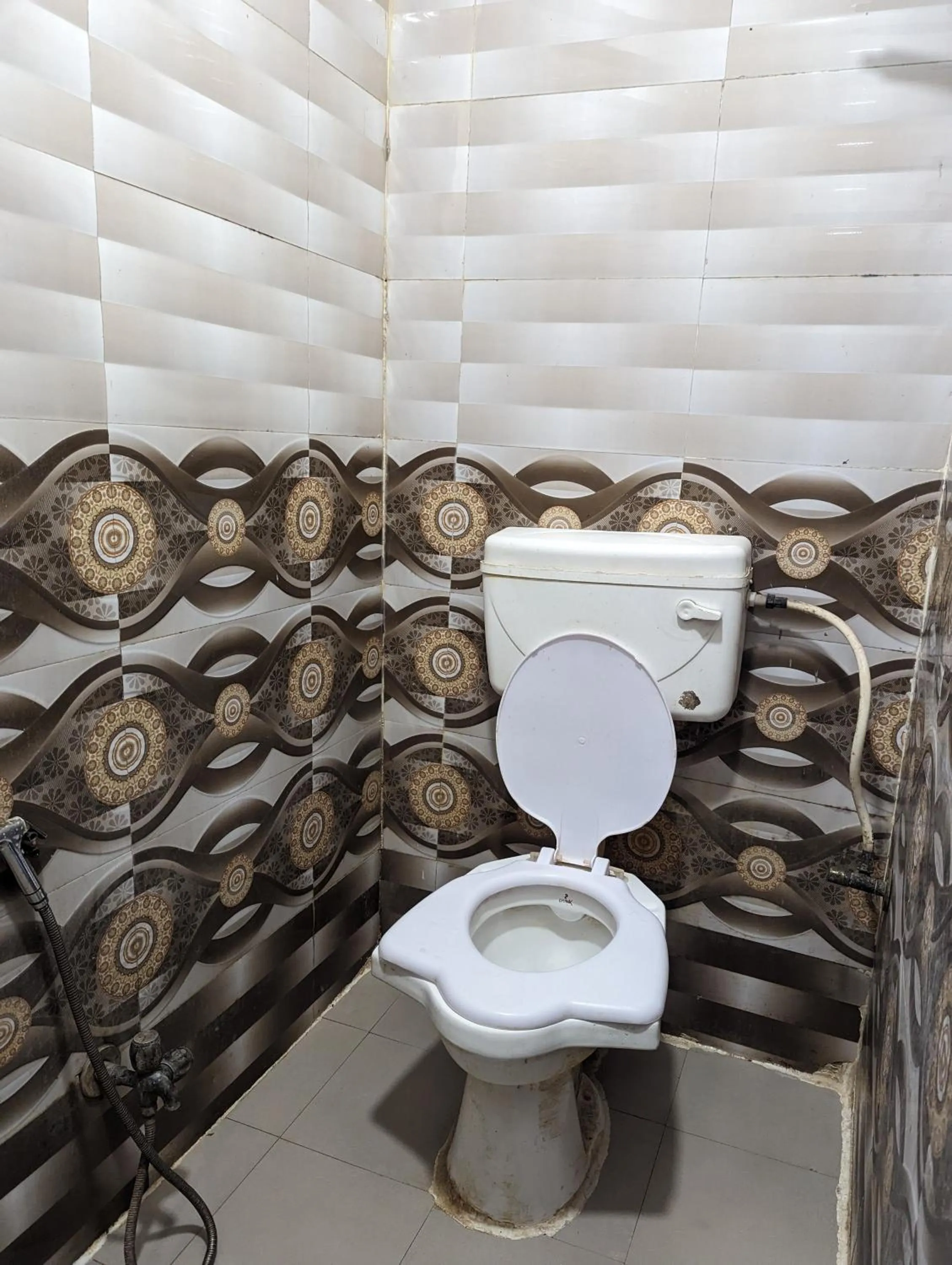 Bathroom in Hotel Shikhar Inn