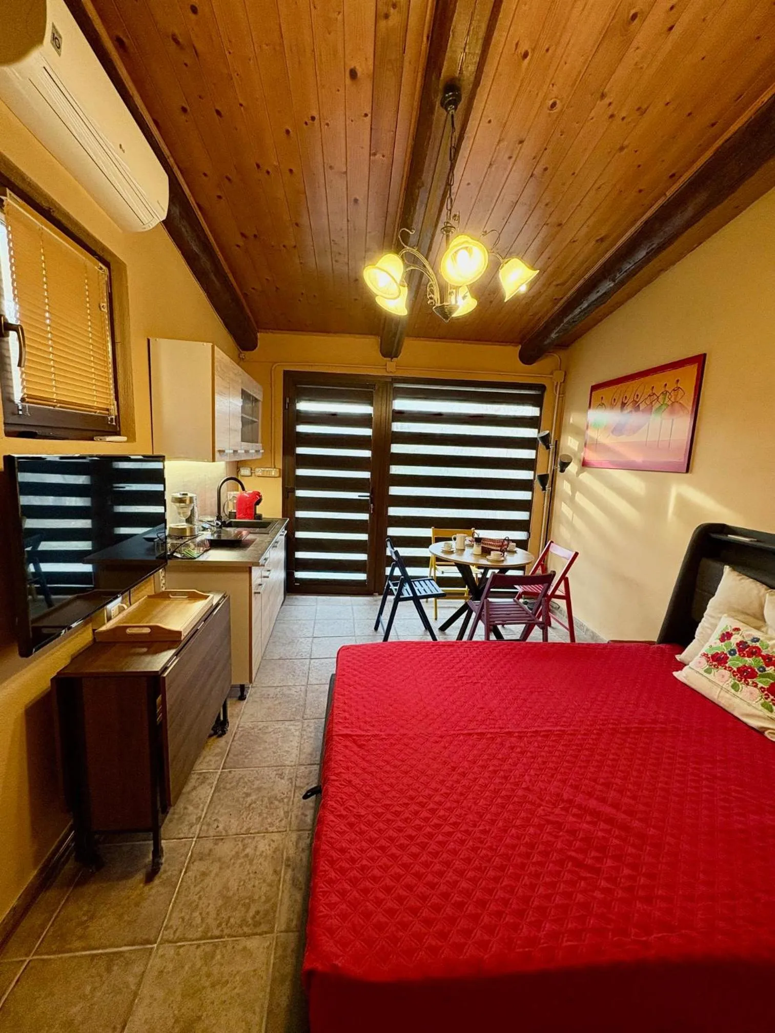 Photo of the whole room, Bed in Residence delle Rose