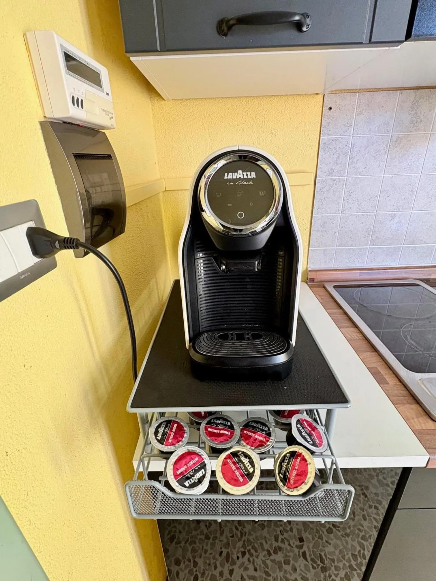 Coffee/tea facilities in Residence delle Rose