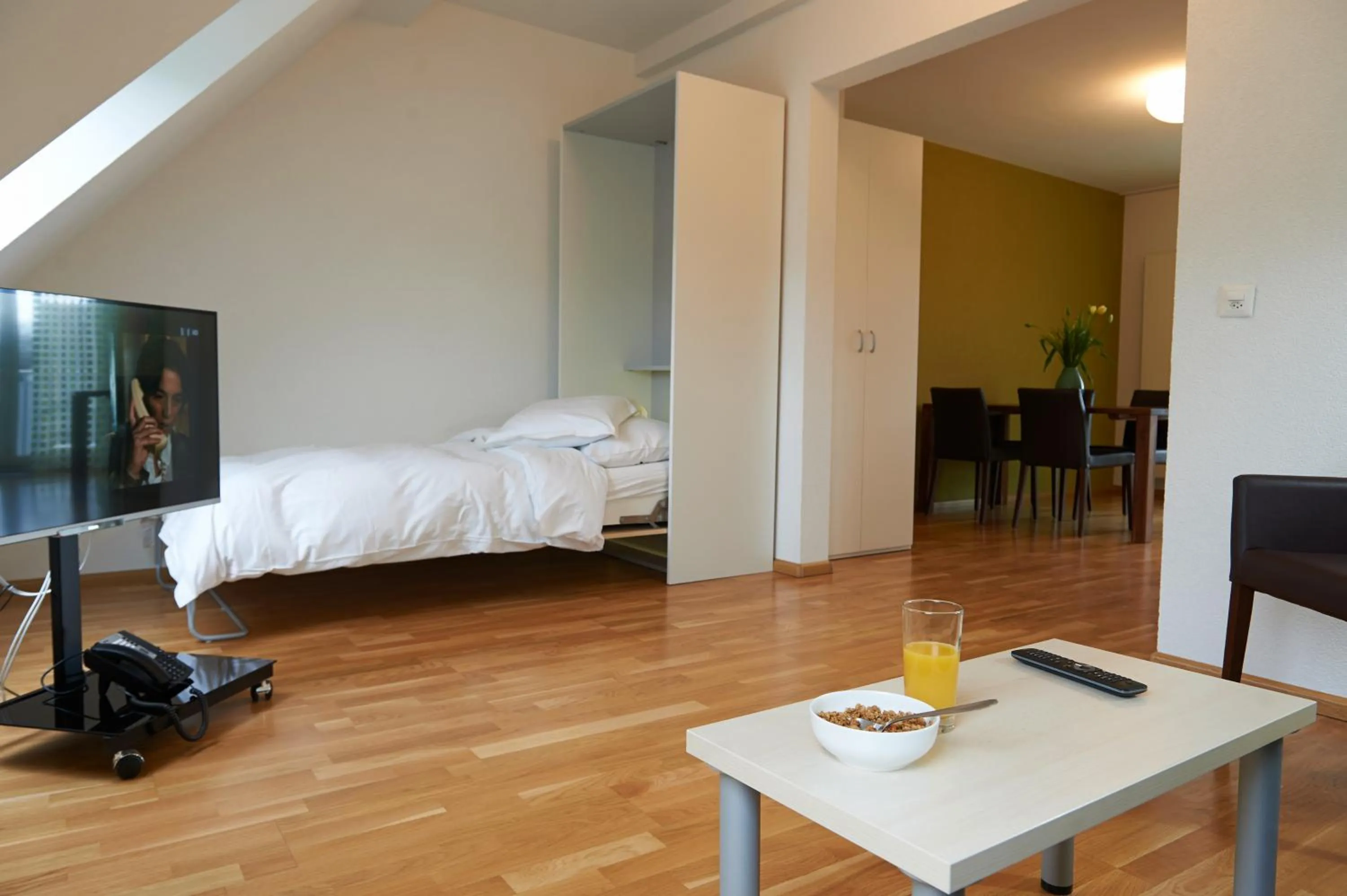 Residence Apartments by Hotel du Commerce