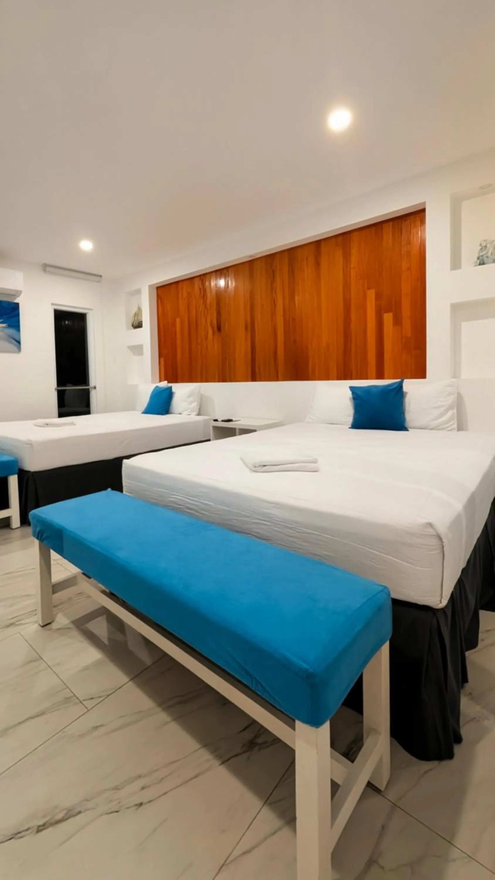 King Room with Sea View in The Views Resort