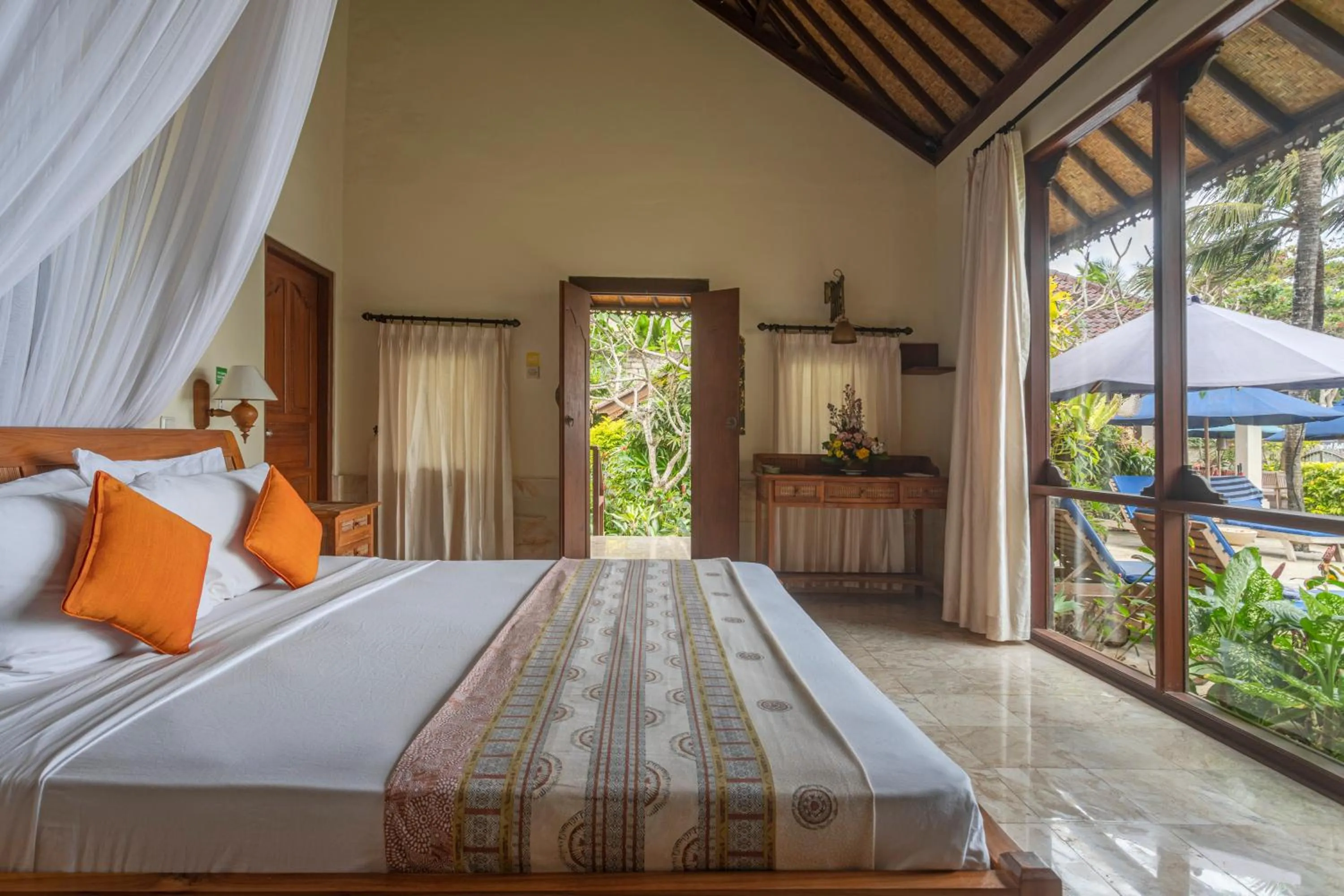 Bed in Nusa Indah Candidasa