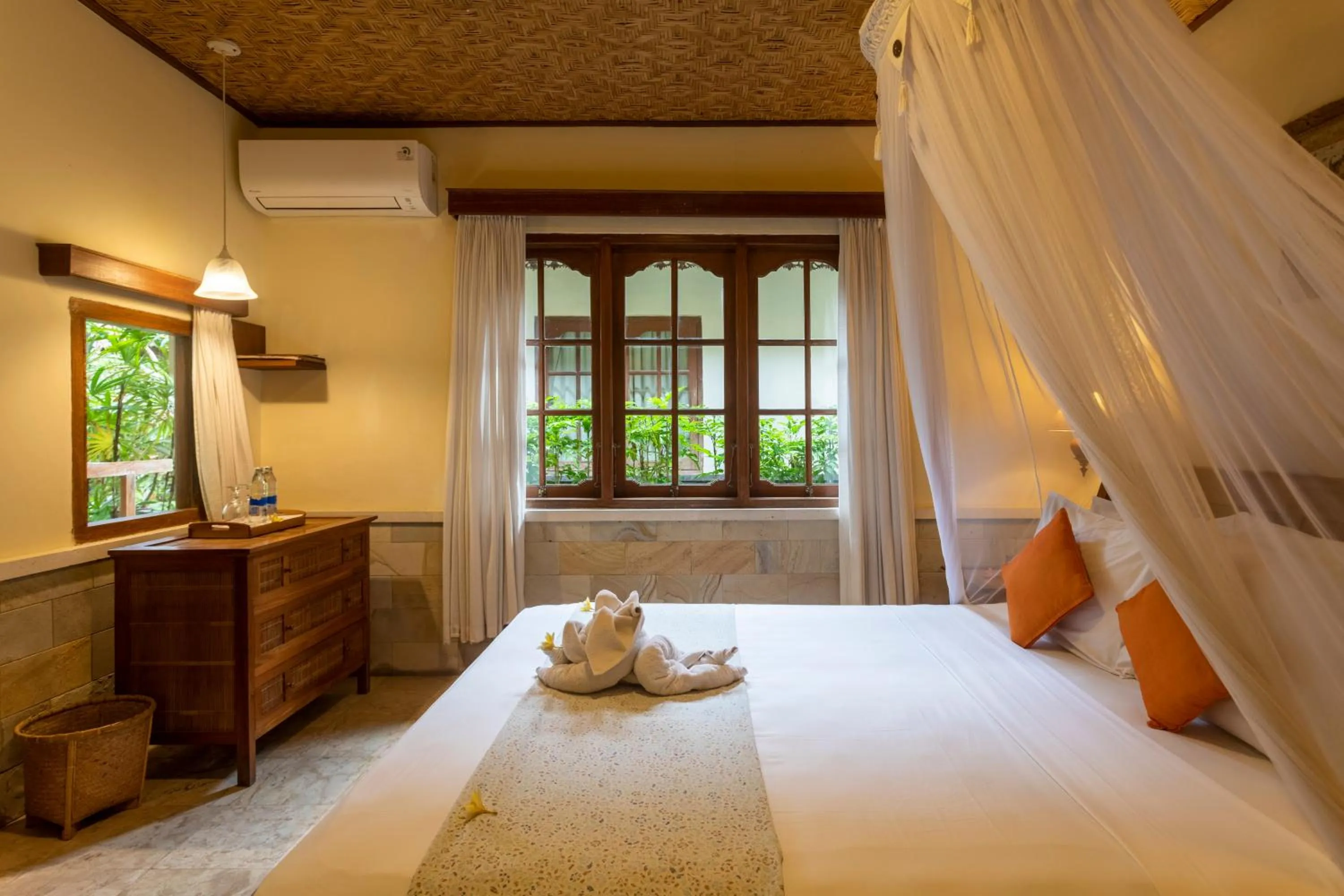 Bed in Nusa Indah Candidasa