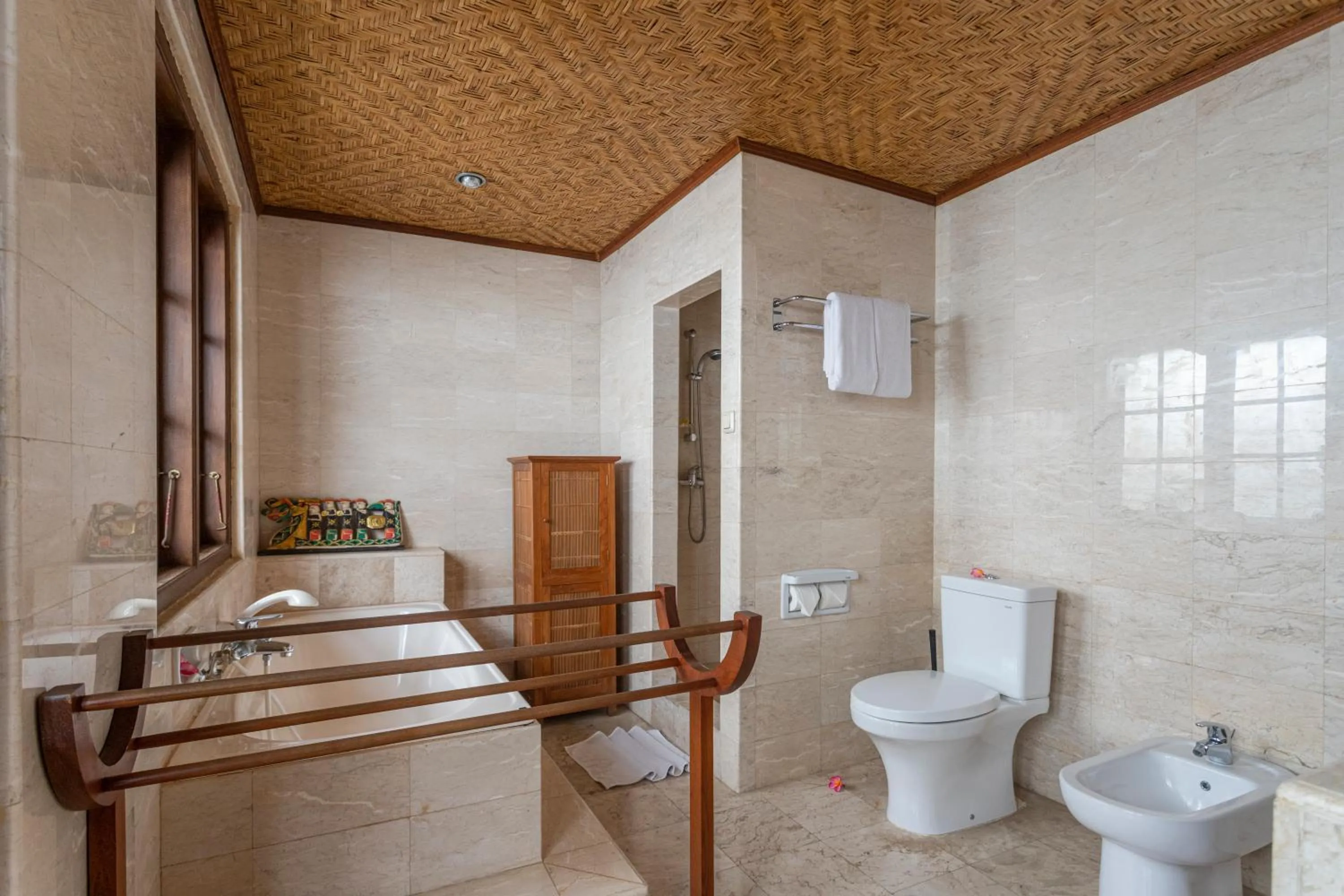 Toilet in Nusa Indah Candidasa