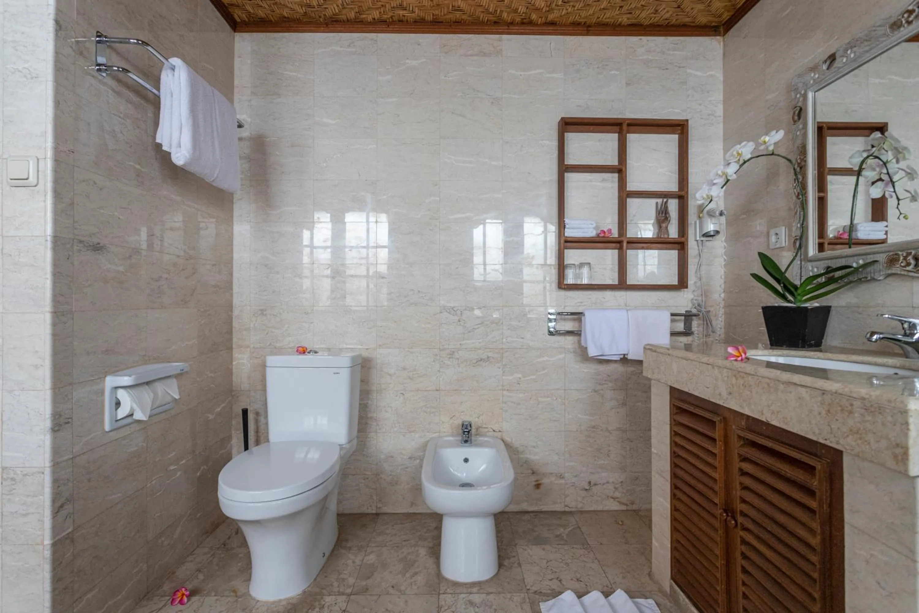 Toilet in Nusa Indah Candidasa