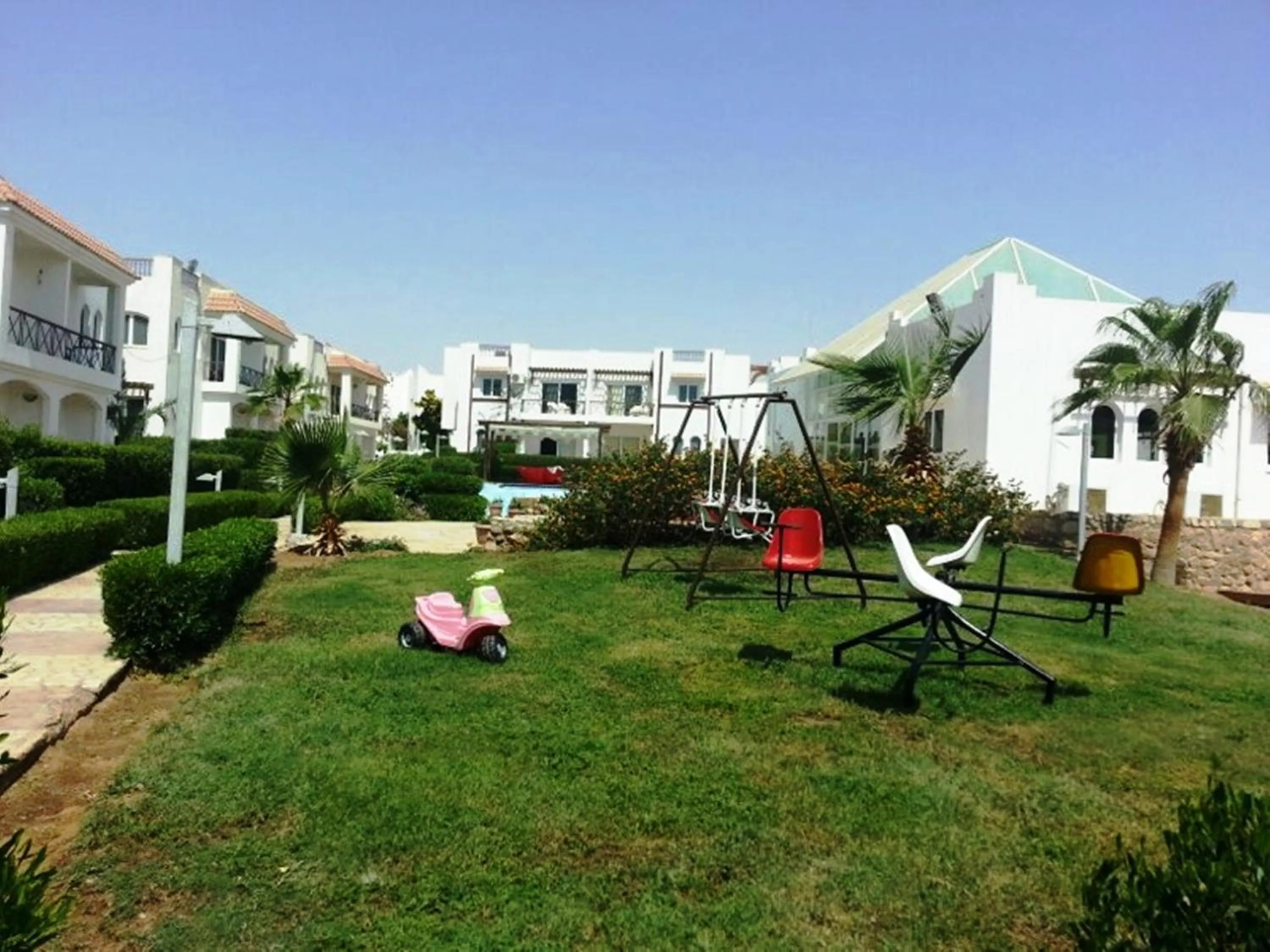 Garden, Property Building in Logaina Sharm Resort Apartments