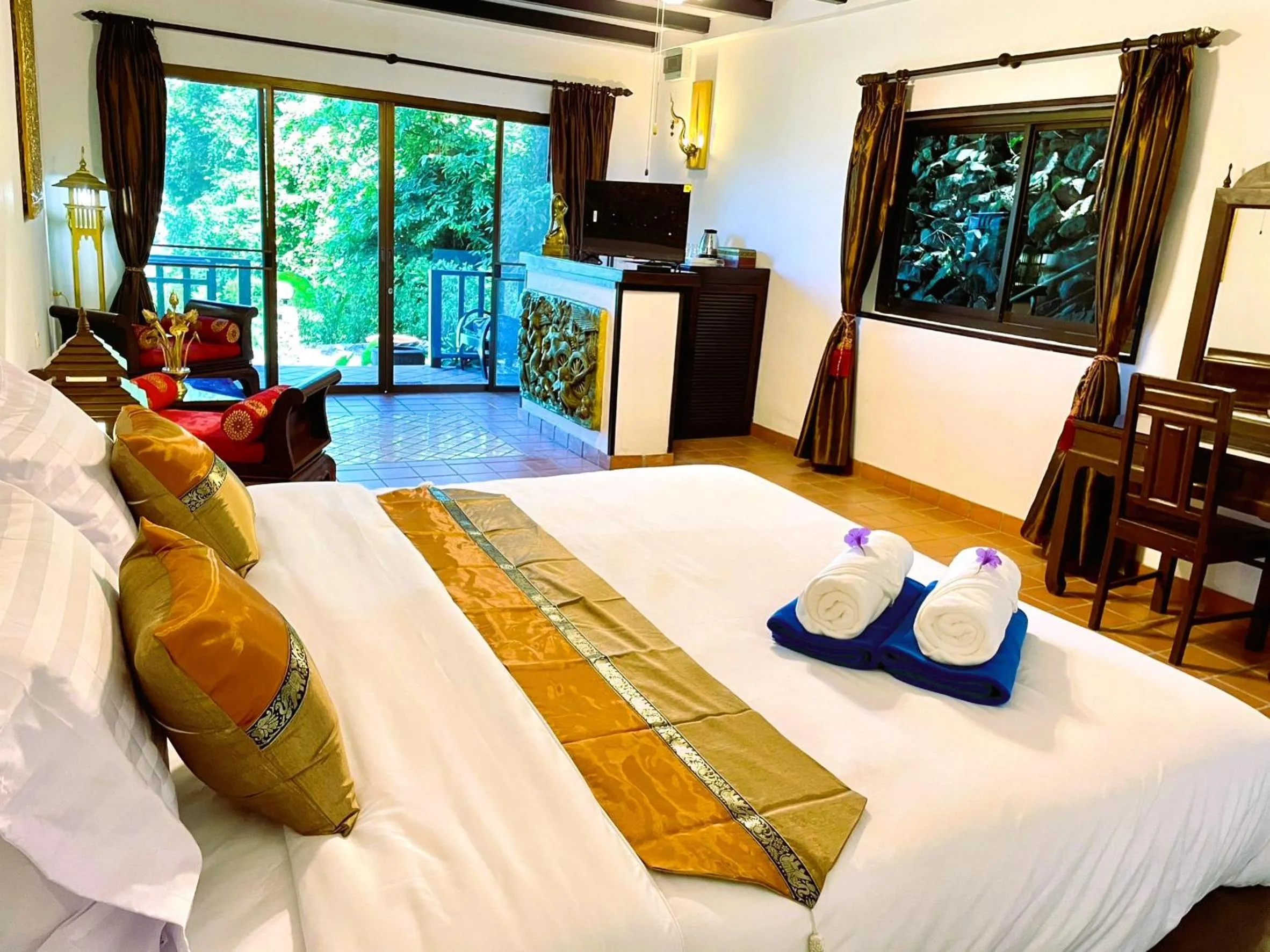 Photo of the whole room, Bed in Boomerang Village Resort Kata
