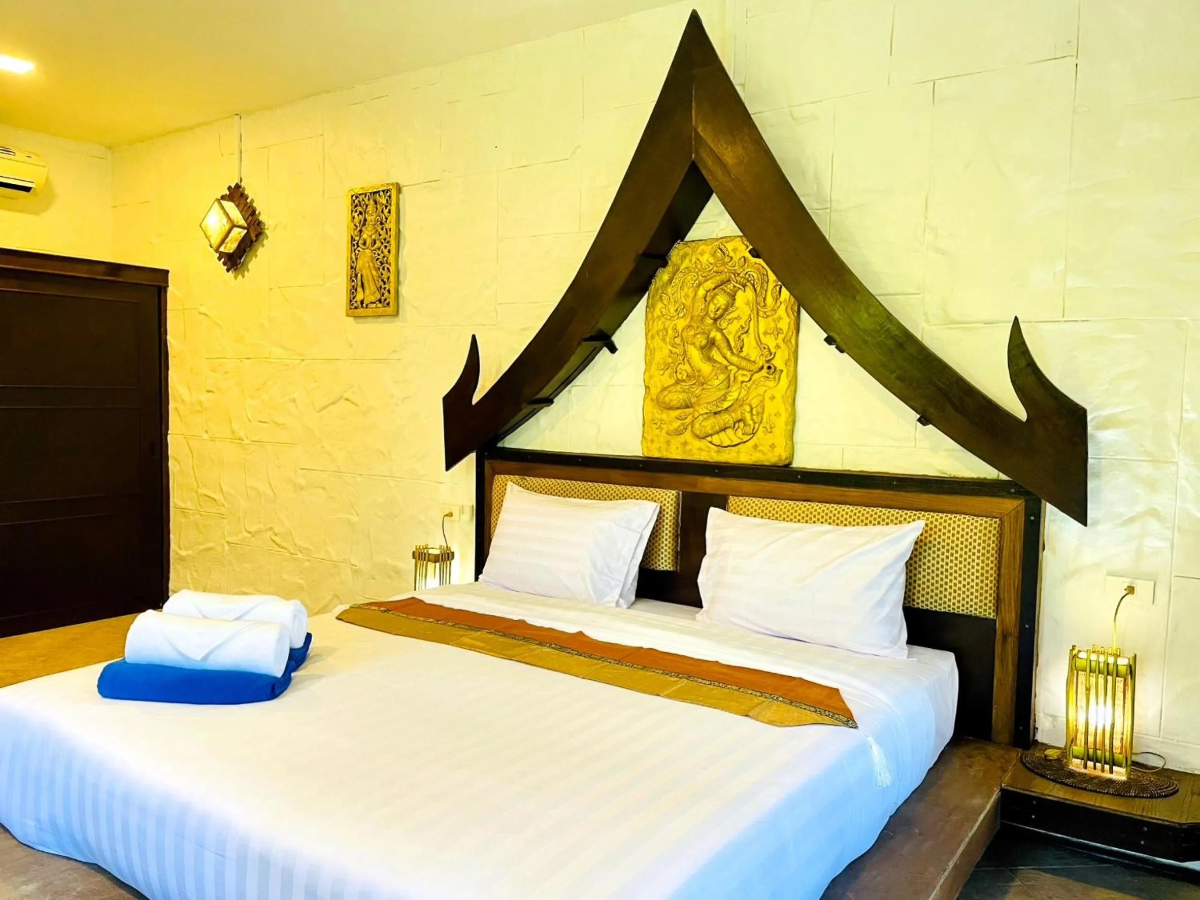 Bed in Boomerang Village Resort Kata