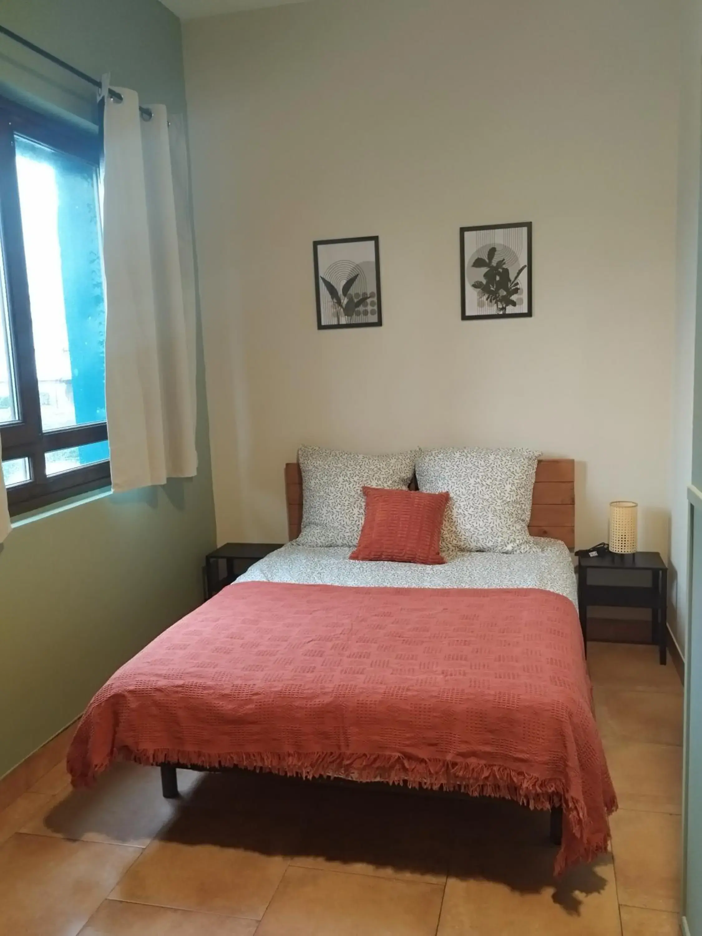 Double Room - single occupancy in Albergue Kortarixar Double Room - single occupancy in Albergue Kortarixar