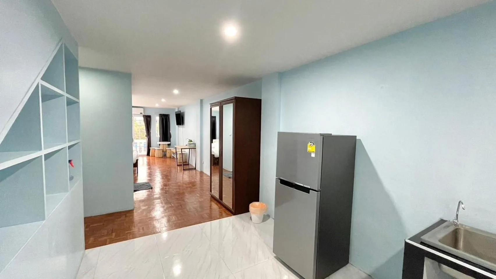 Photo of the whole room in Little Seoul