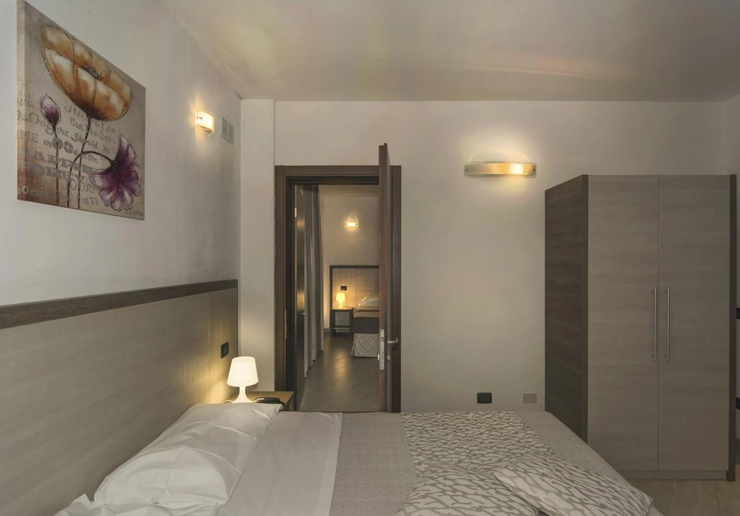 Bed in Hotel Lido Inn