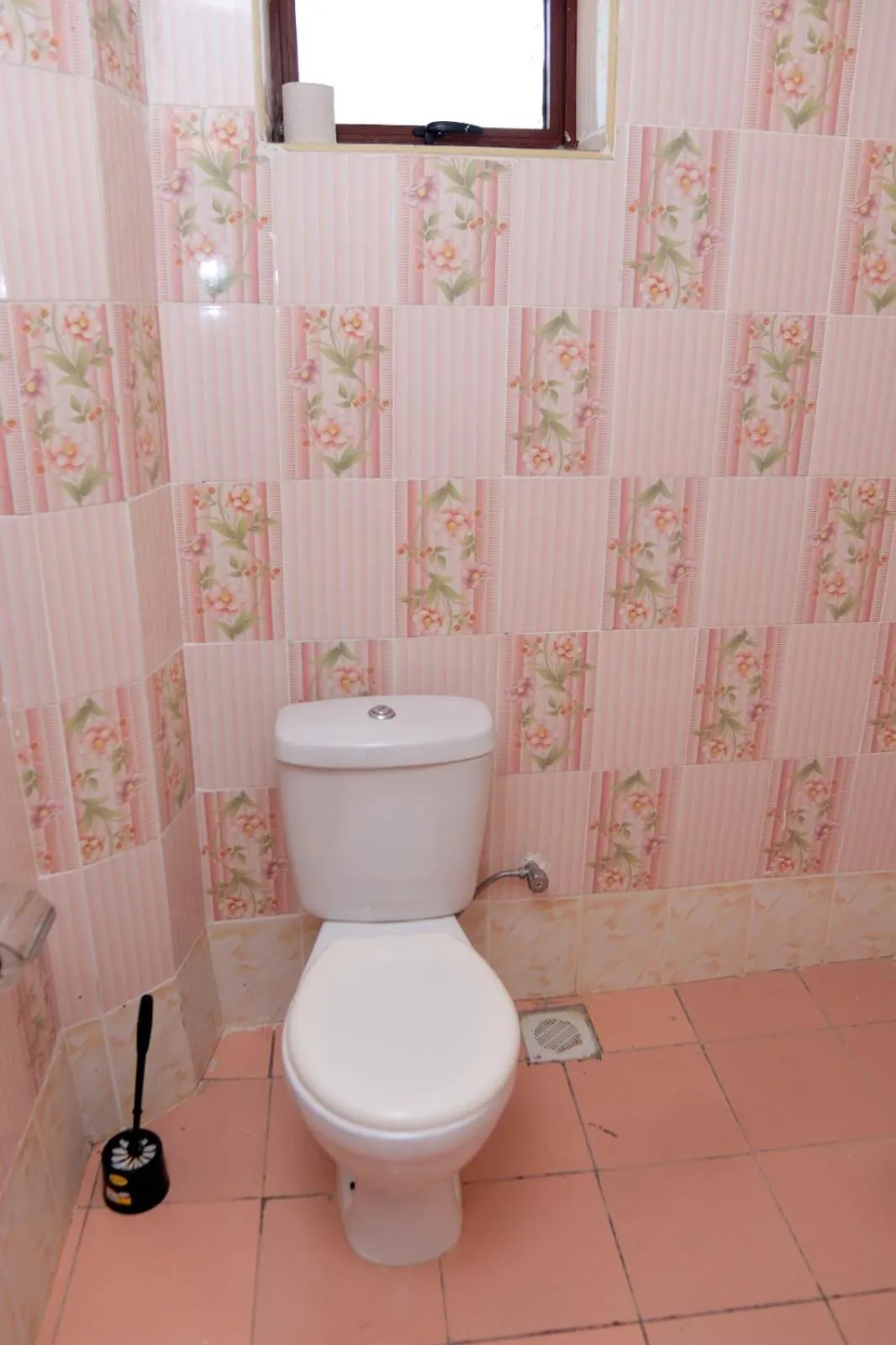 Toilet in Greenyard Resort Mtwapa