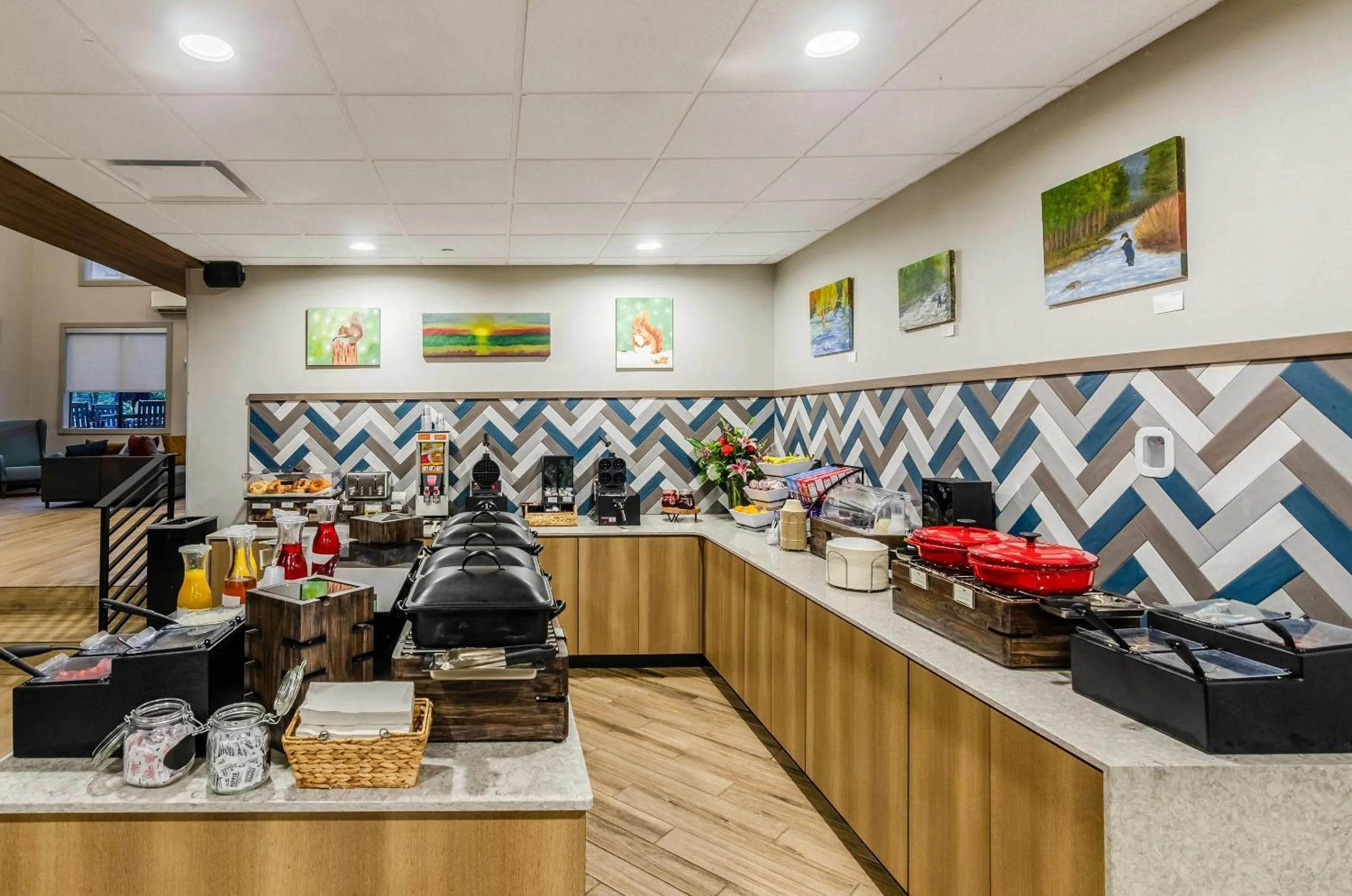 Breakfast in Graystone Lodge, an Ascend Collection Hotel