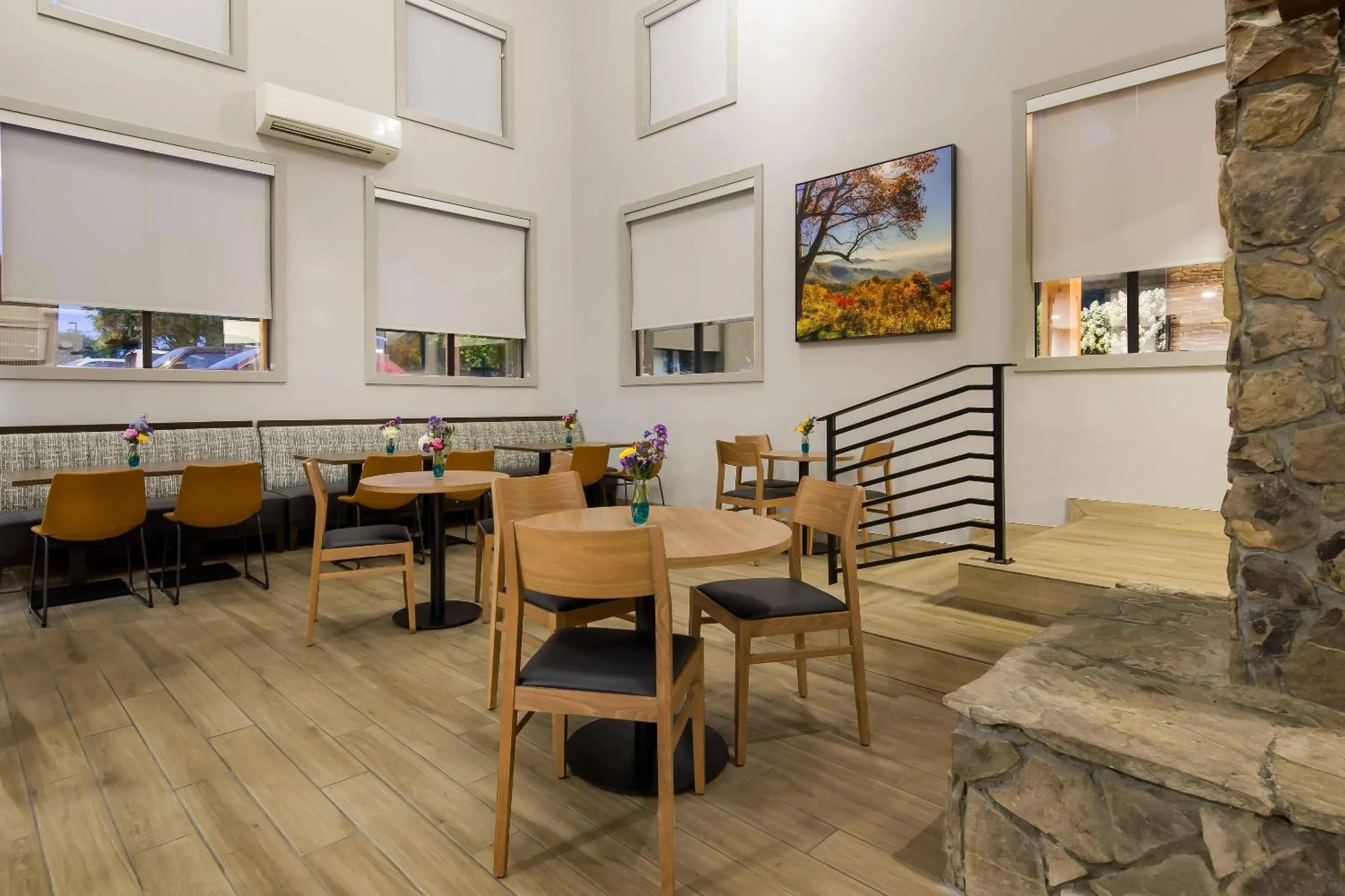 Lobby or reception in Graystone Lodge, an Ascend Collection Hotel