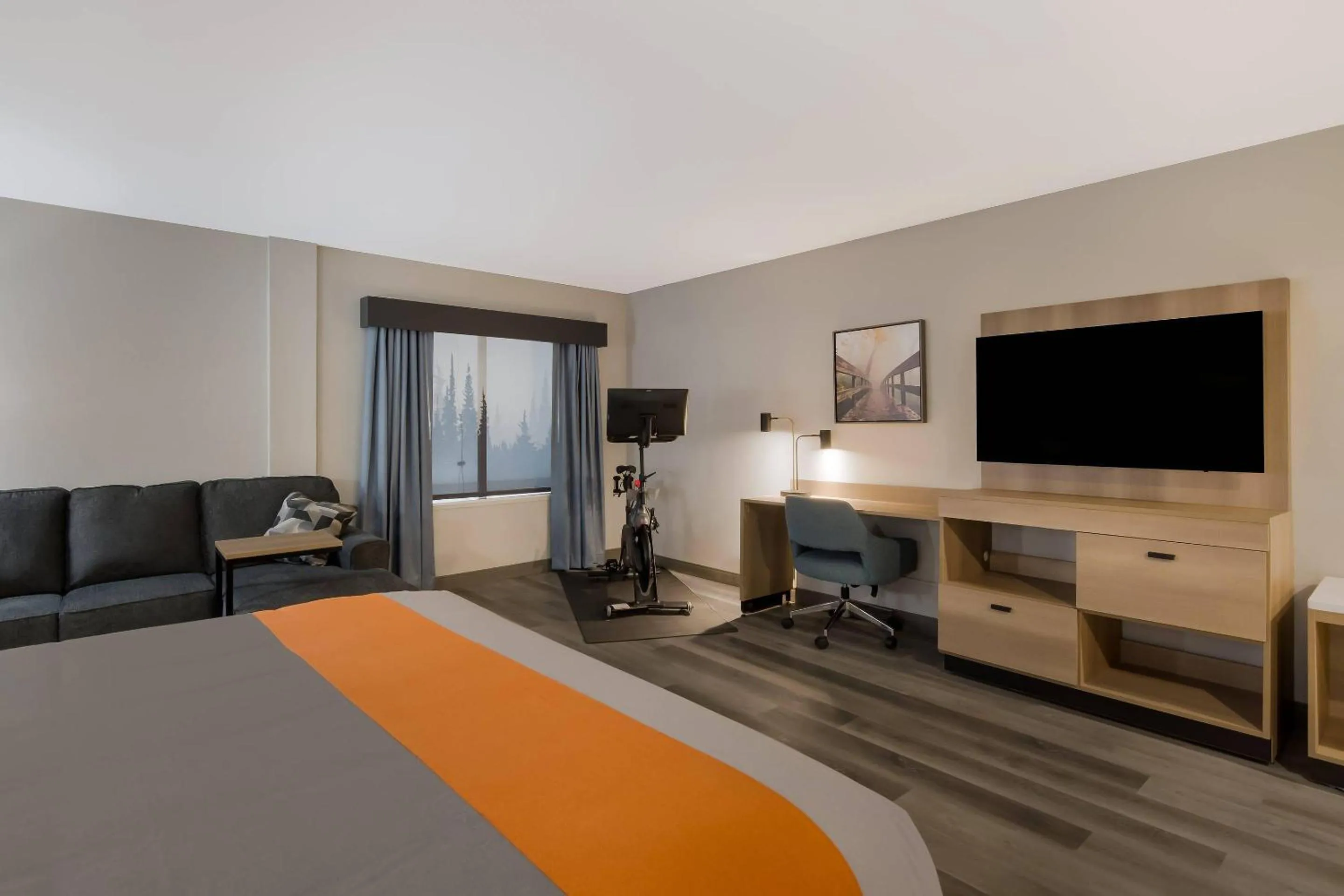 Bedroom, Bed in Graystone Lodge, an Ascend Collection Hotel