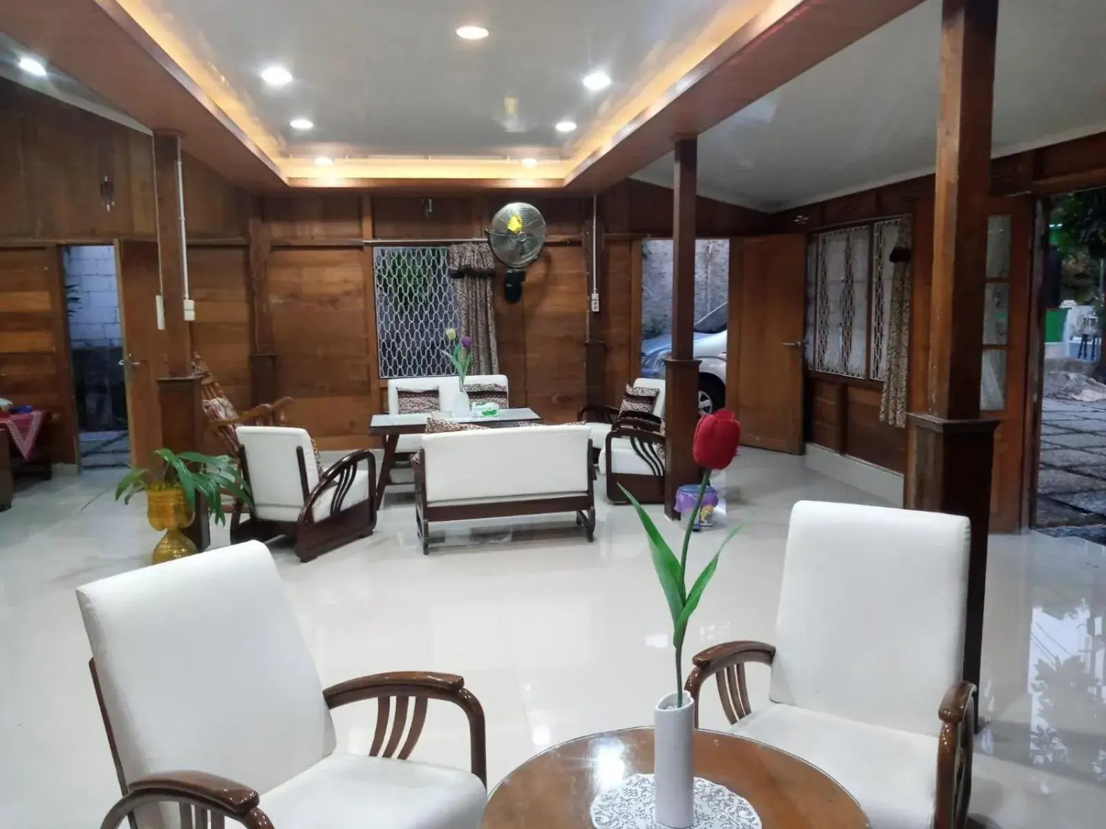 Cahaya Losmen Sragen Cahaya Losmen Sragen