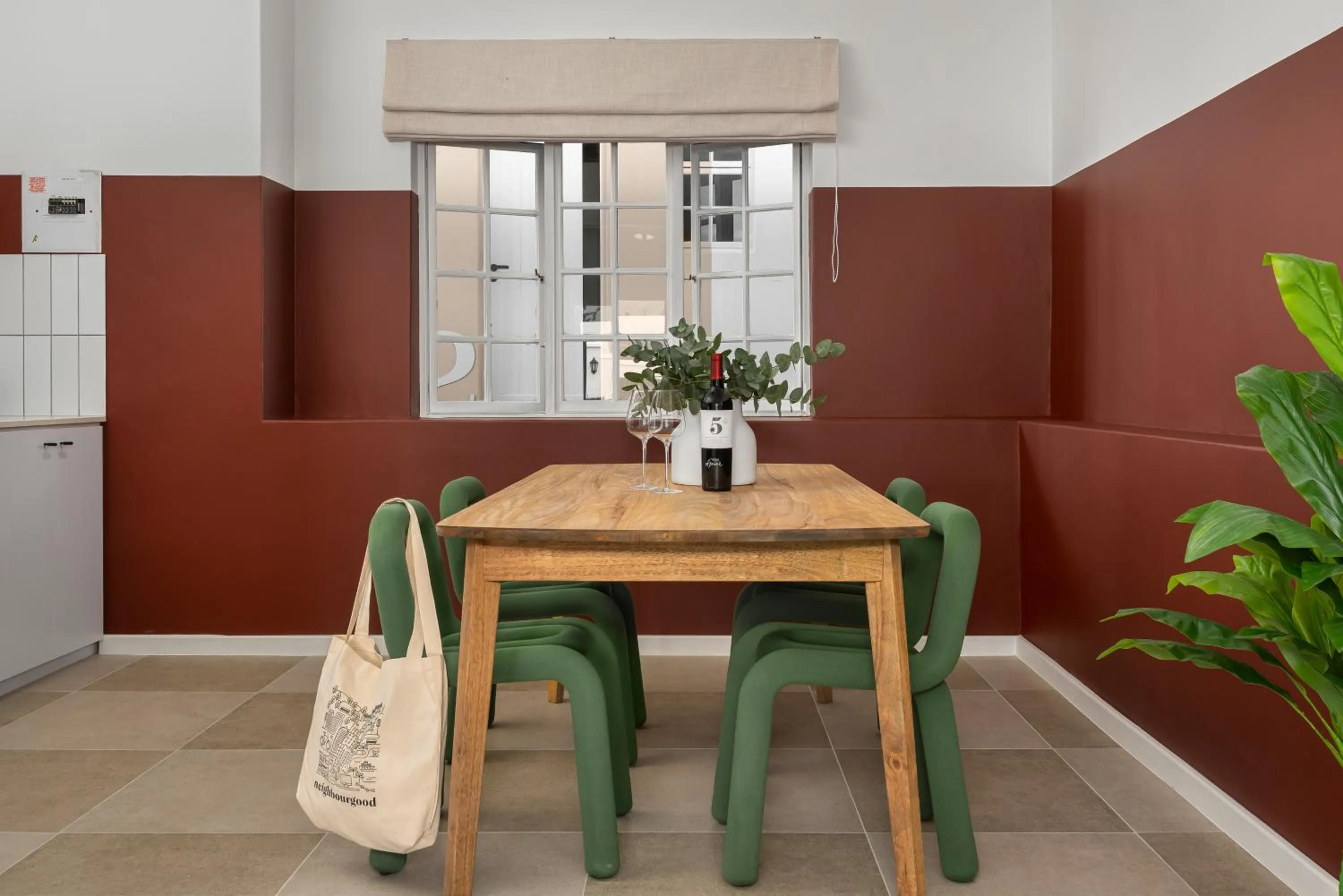 Dining area in Neighbourgood Franschhoek